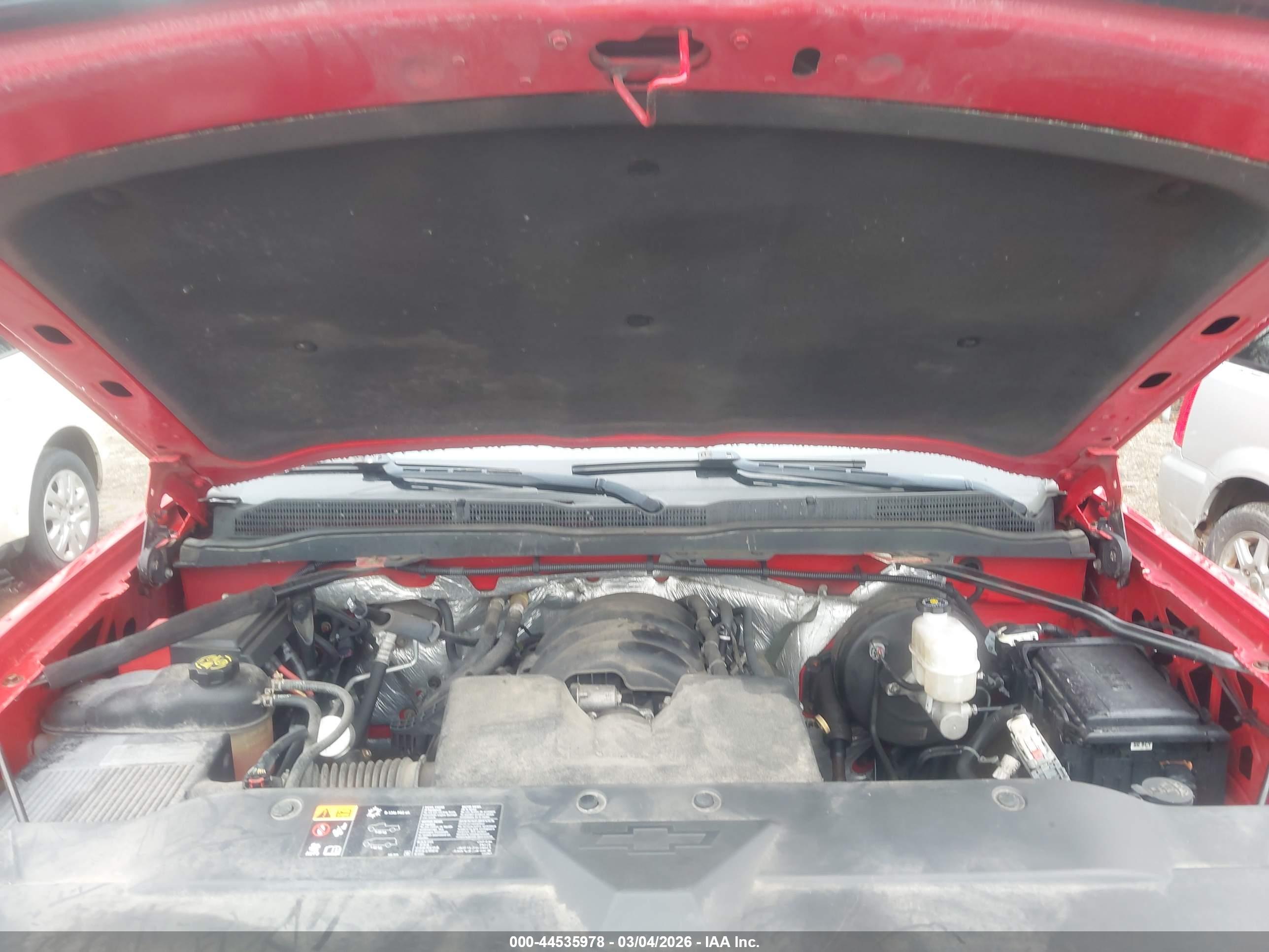 CHEVROLET SILVERADO image 10