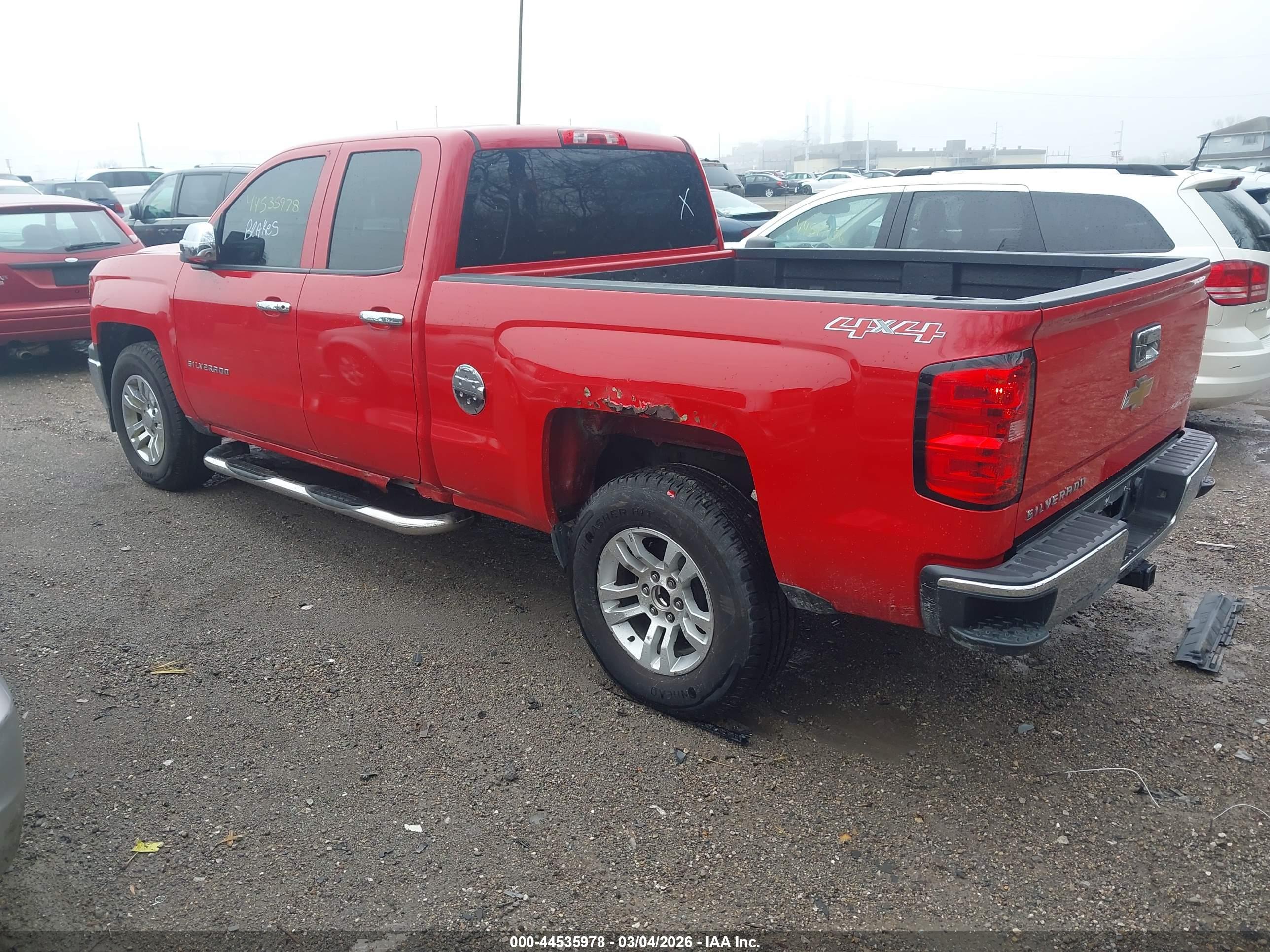 CHEVROLET SILVERADO image 3