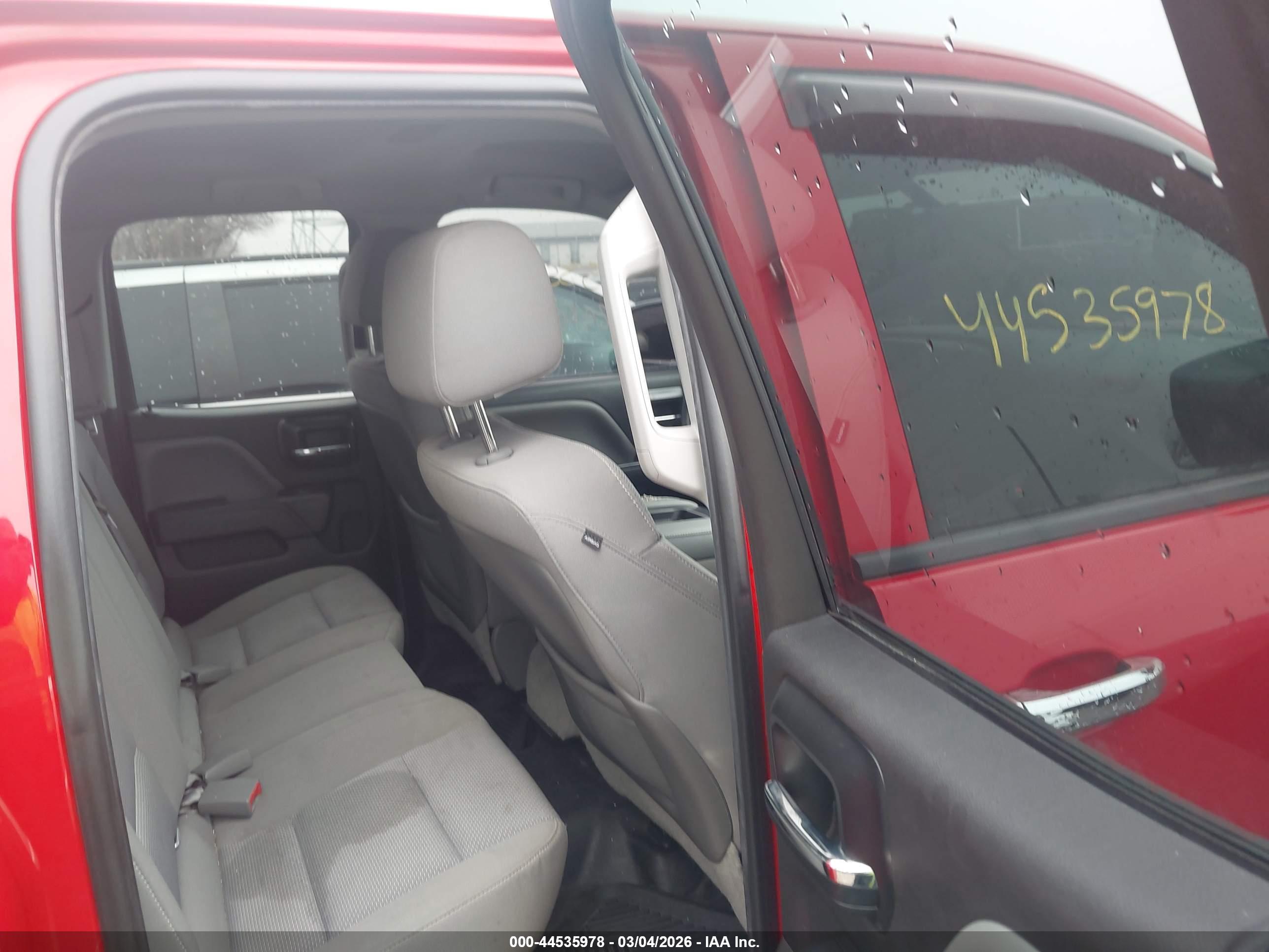 CHEVROLET SILVERADO image 8