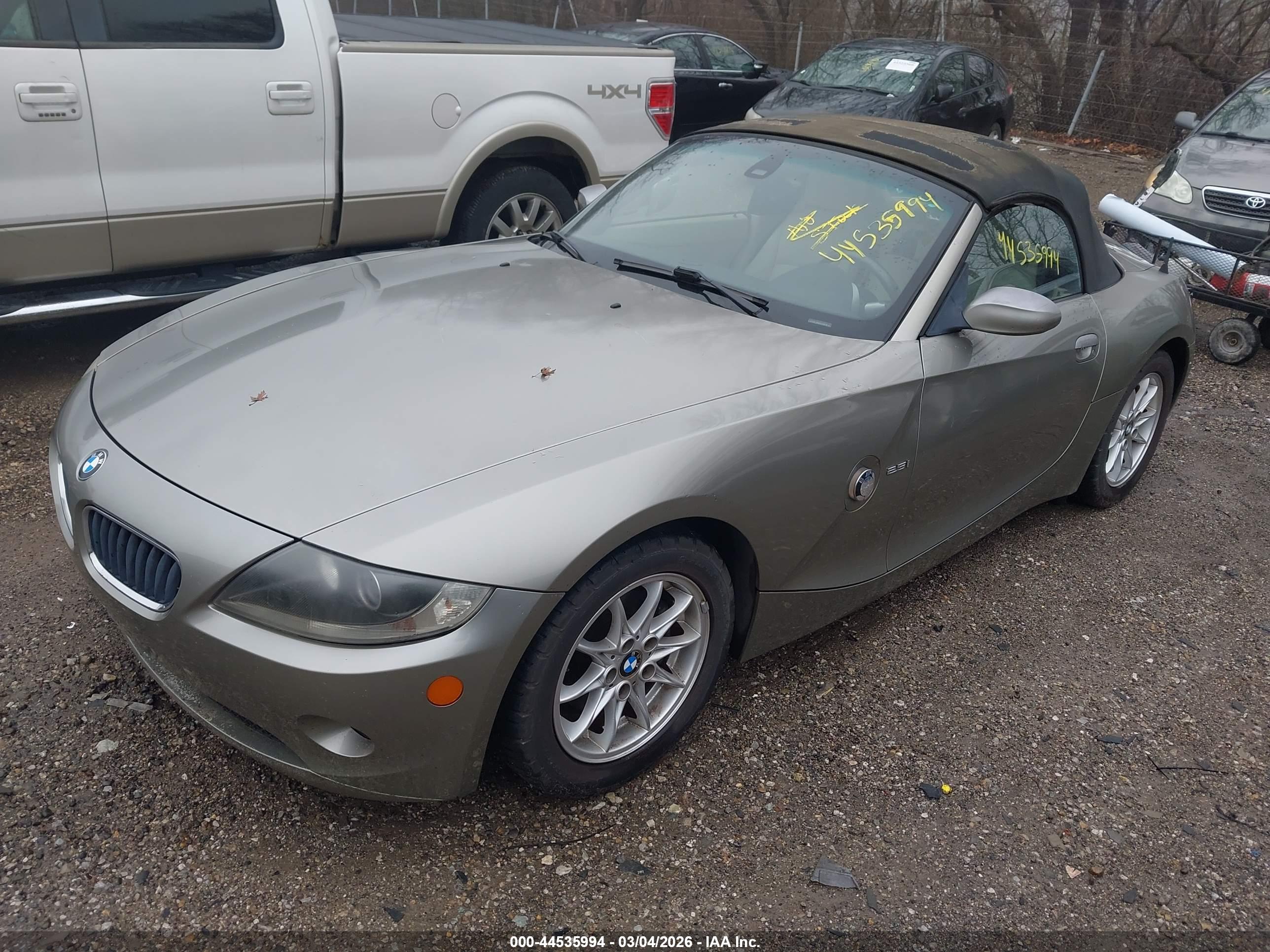 BMW Z4 image 2