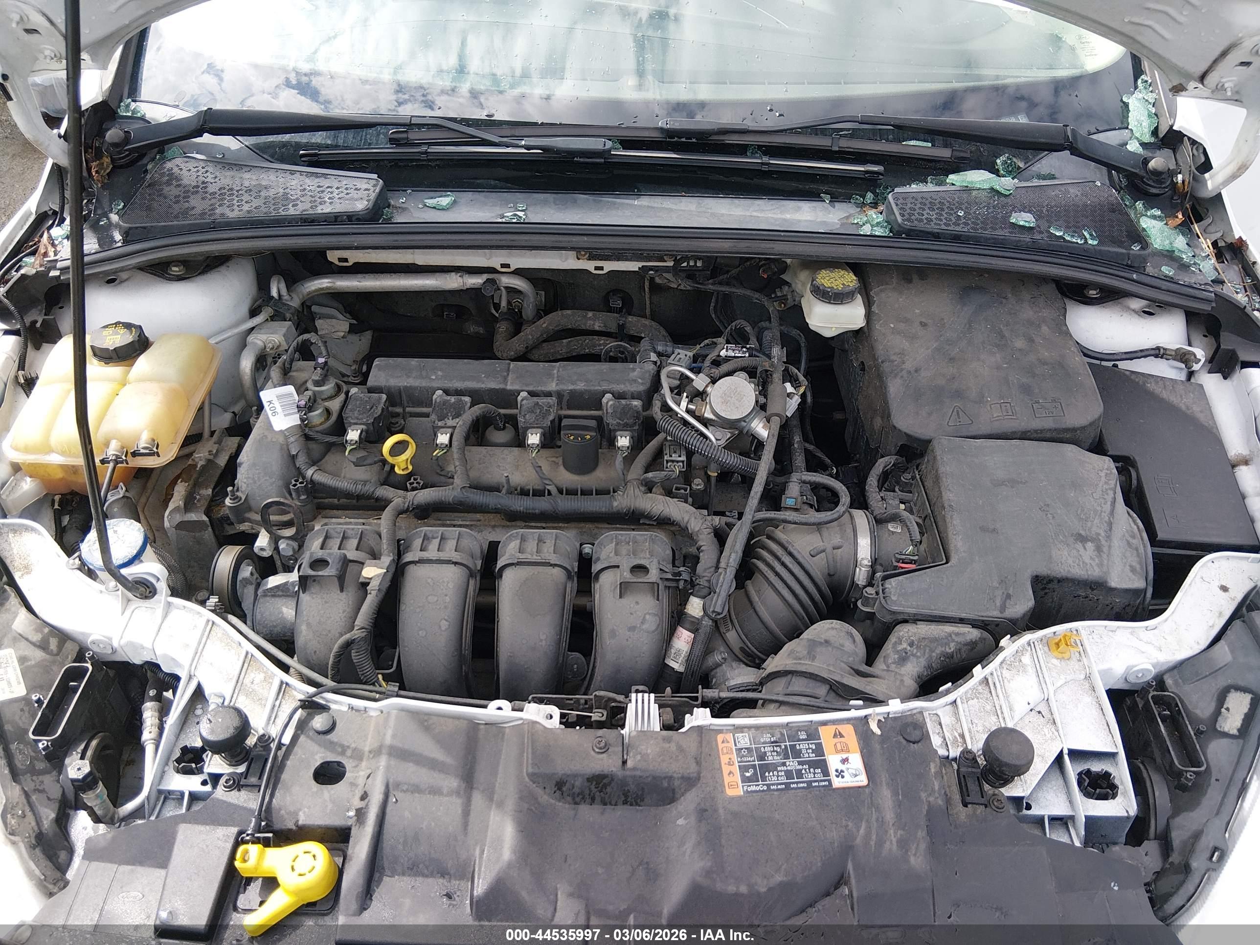 FORD FOCUS image 10
