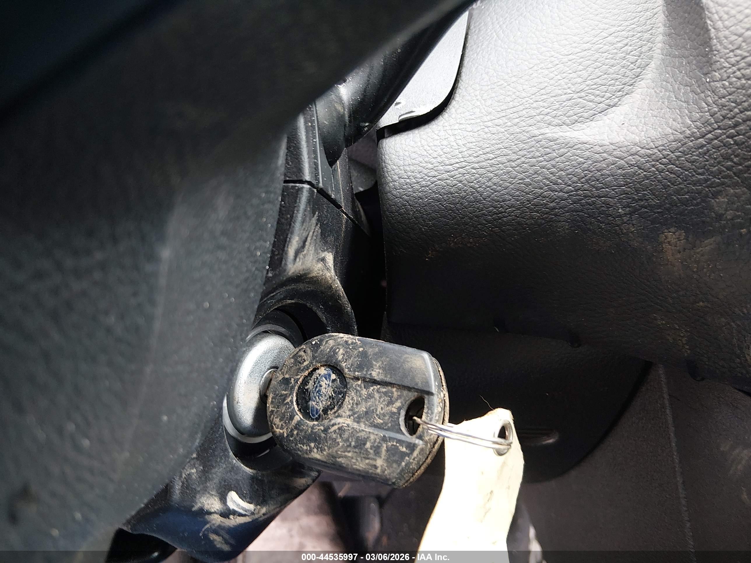 FORD FOCUS image 11