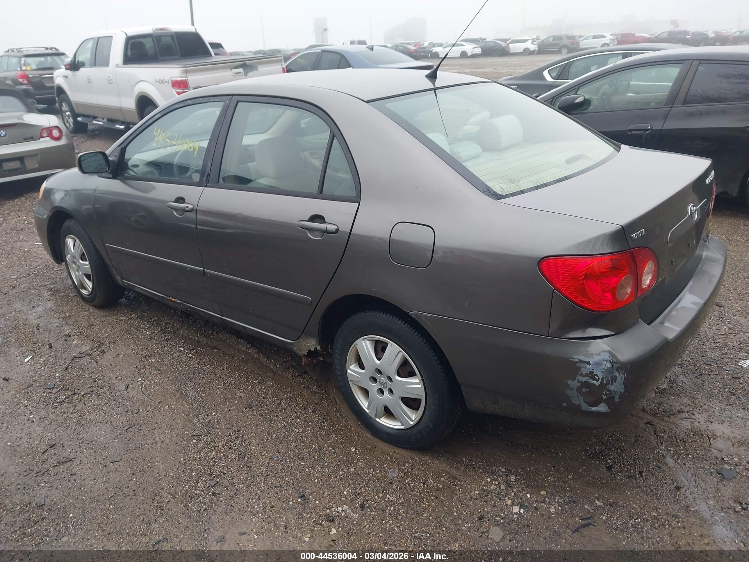 TOYOTA COROLLA image 3