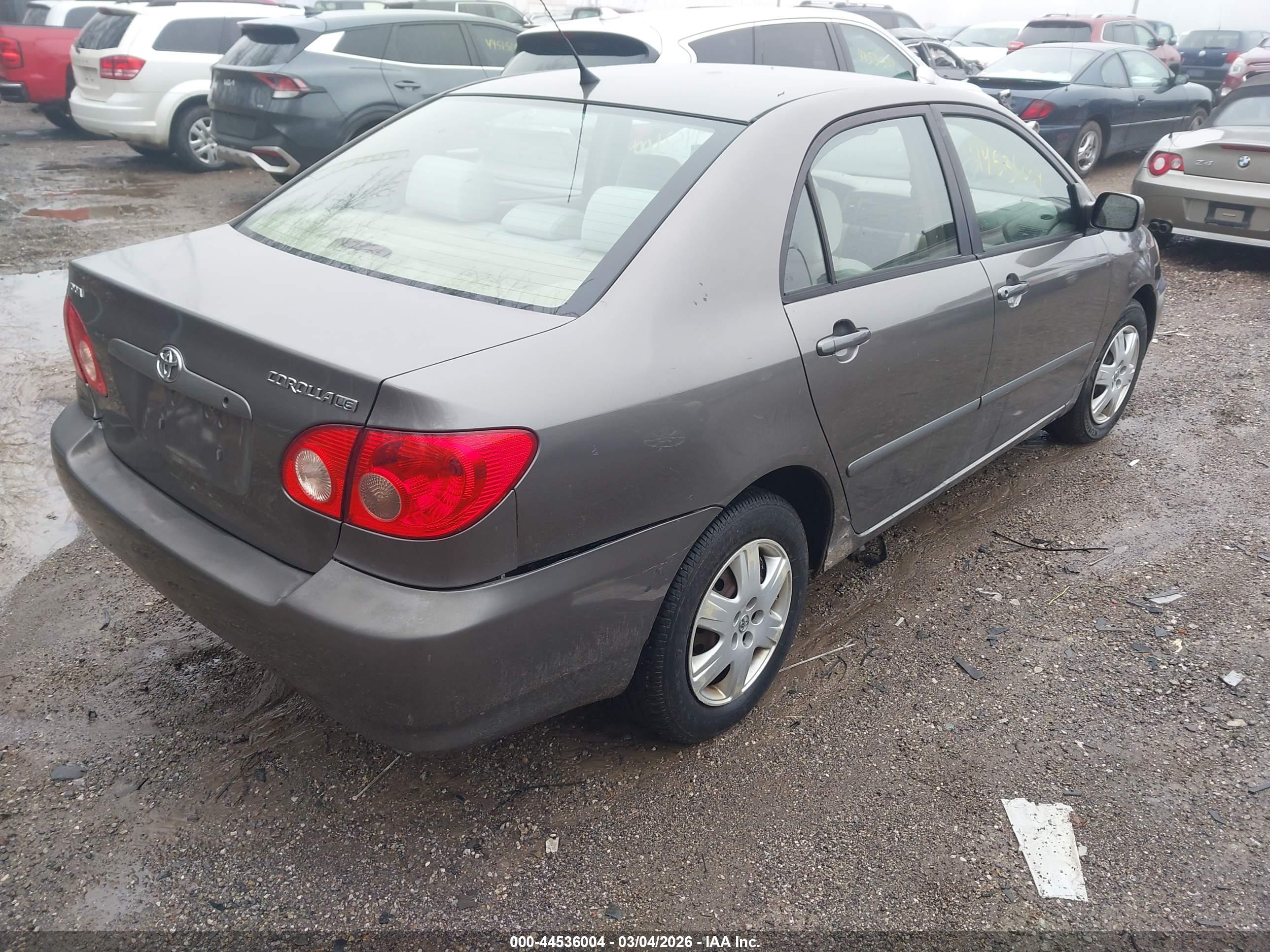 TOYOTA COROLLA image 4