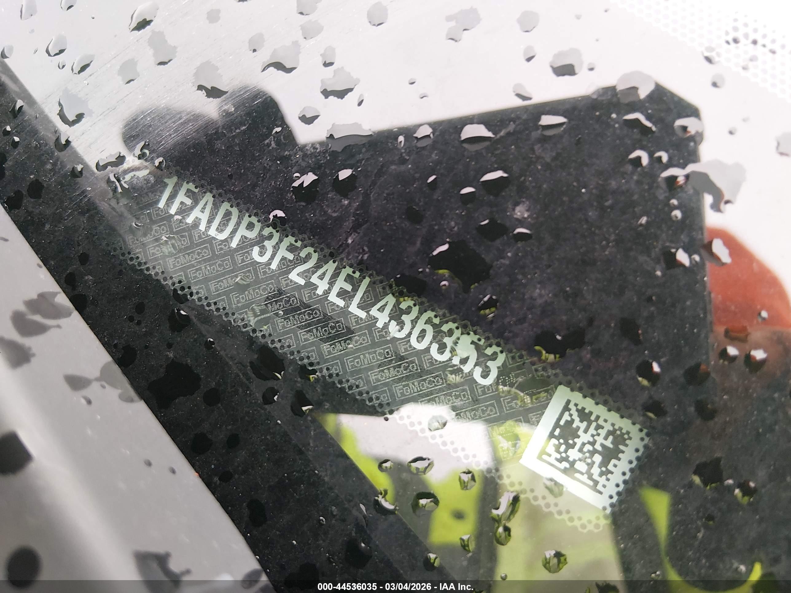 FORD FOCUS image 9