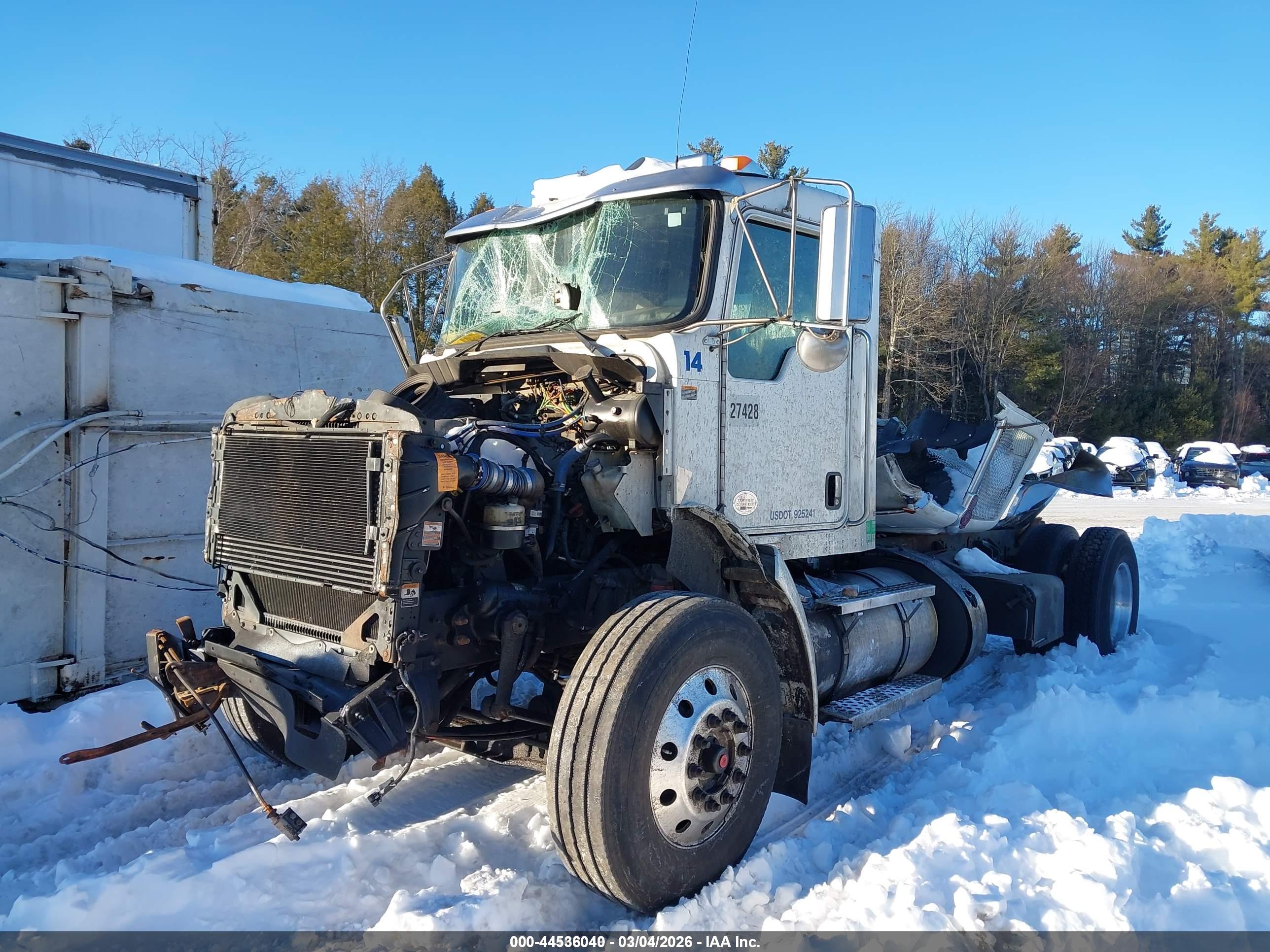 KENWORTH CONSTRUCTION image 2