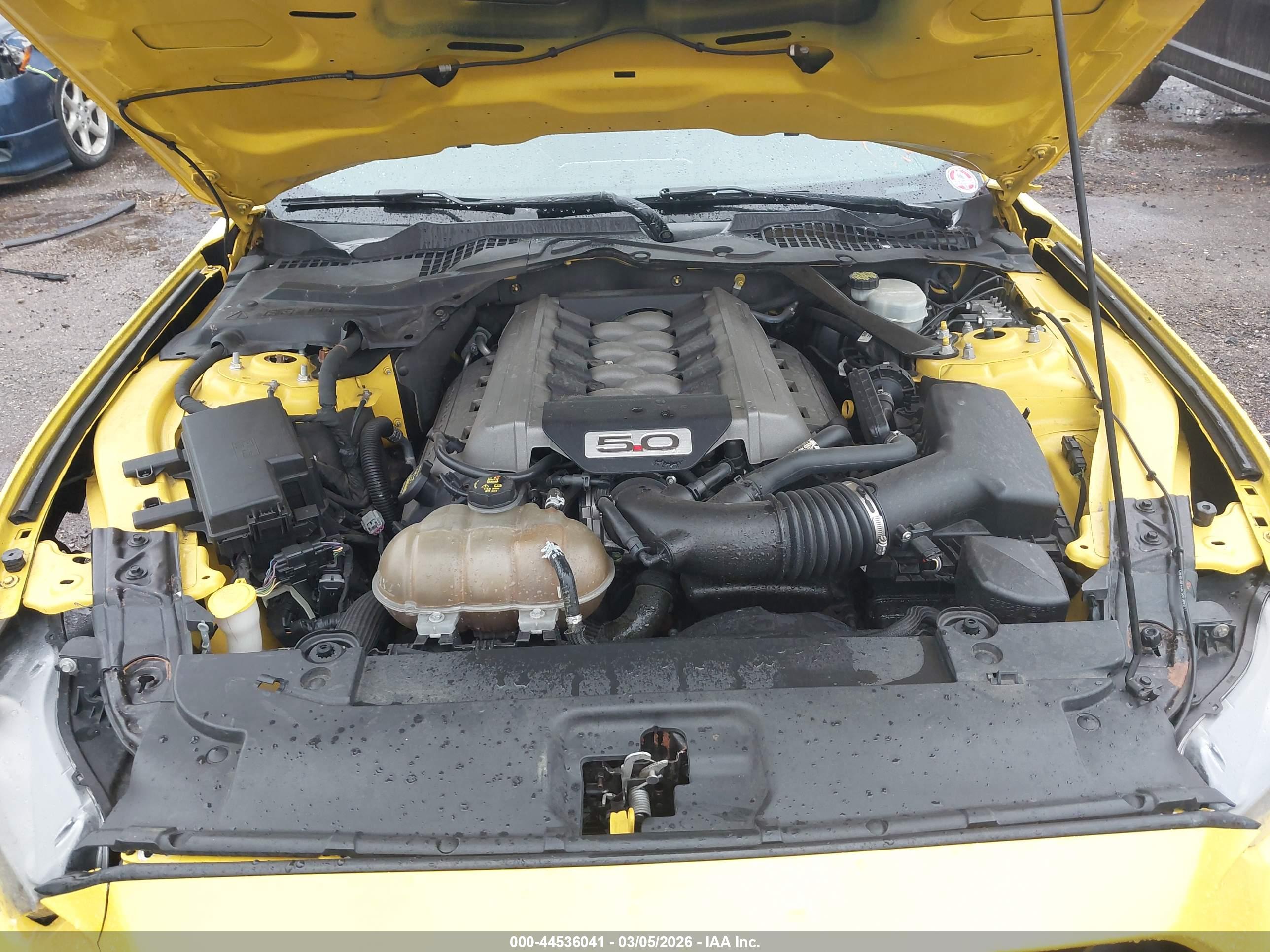 FORD MUSTANG image 10