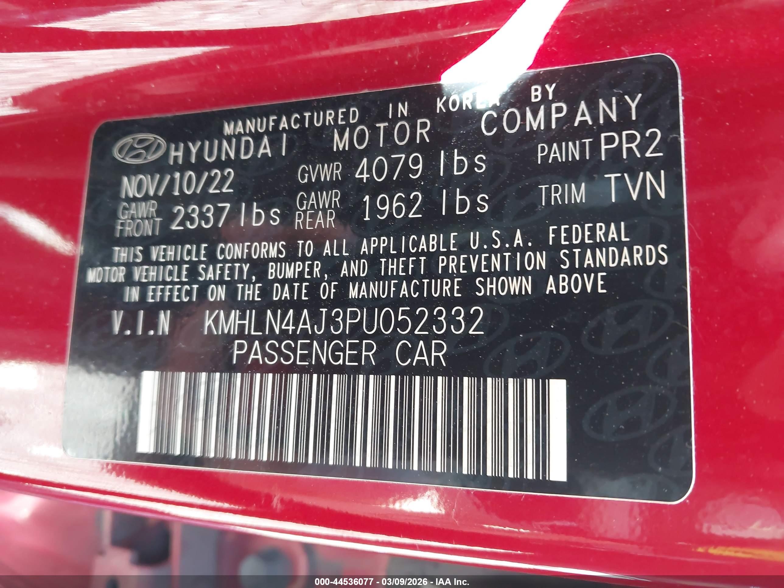 HYUNDAI ELANTRA image 9