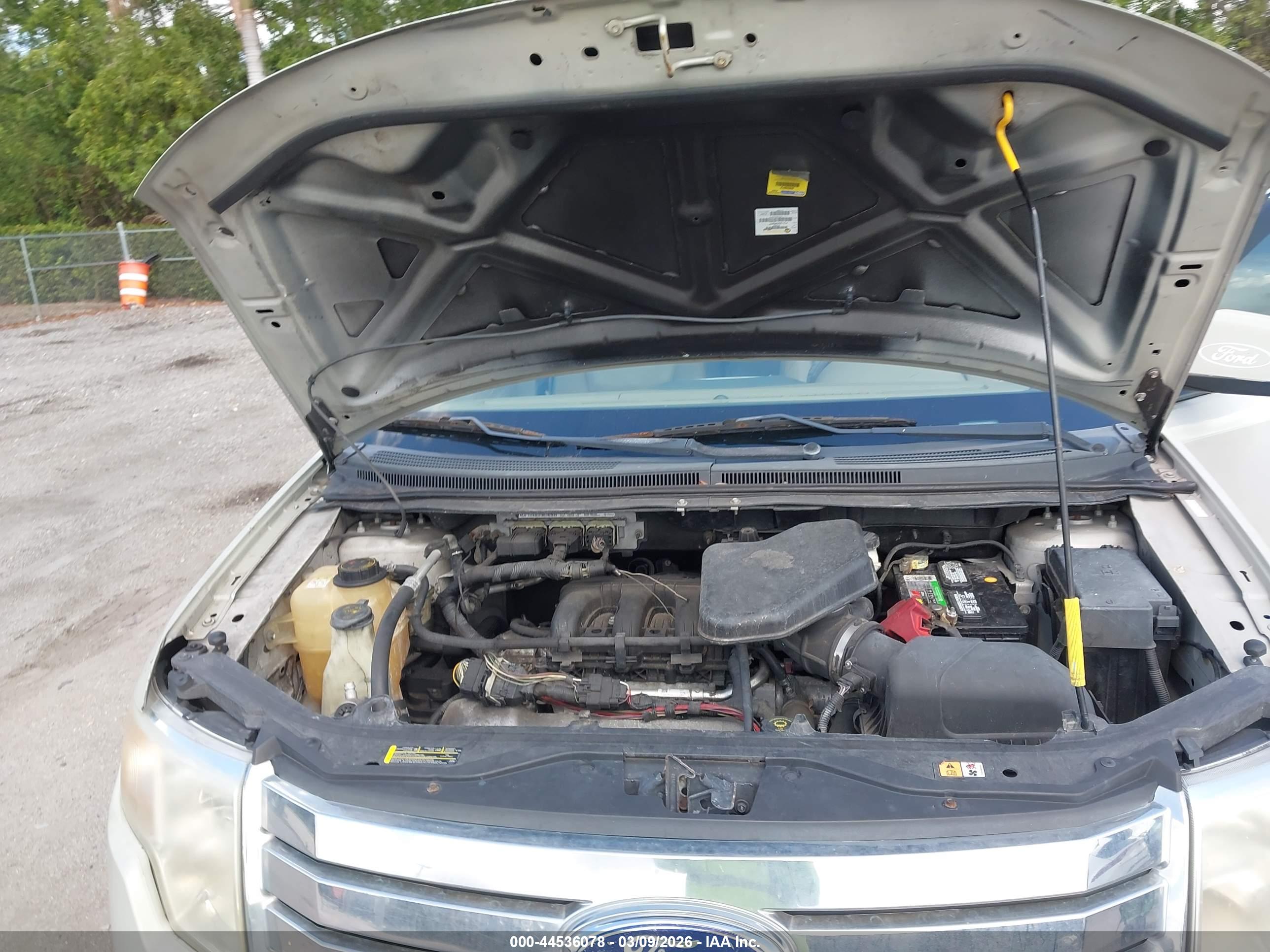 FORD EDGE image 10