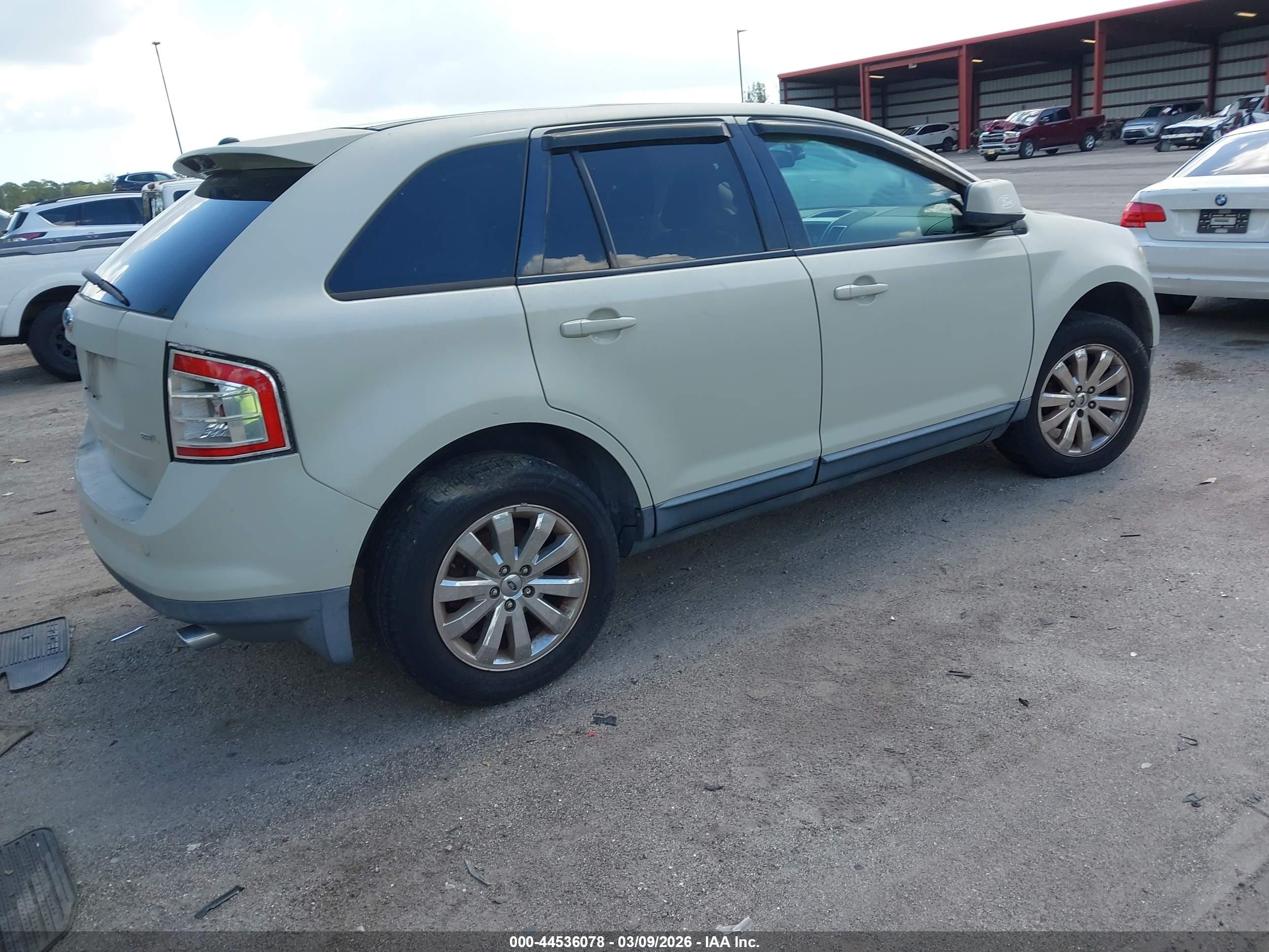 FORD EDGE image 4