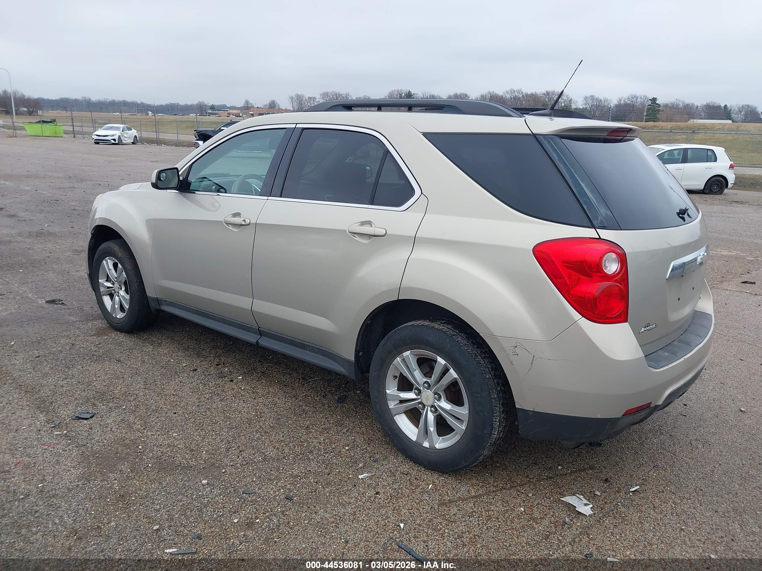 CHEVROLET EQUINOX image 3