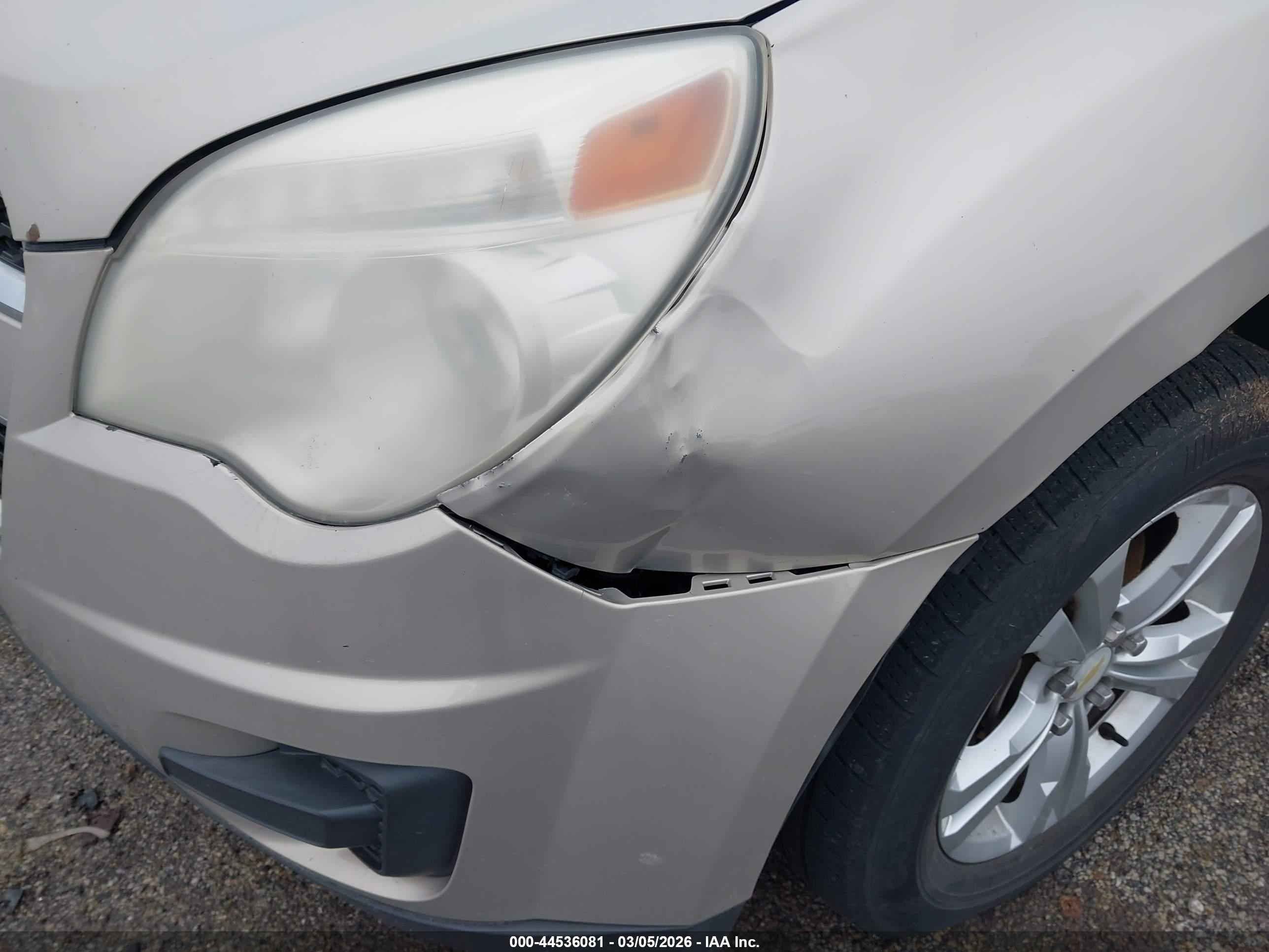 CHEVROLET EQUINOX image 6