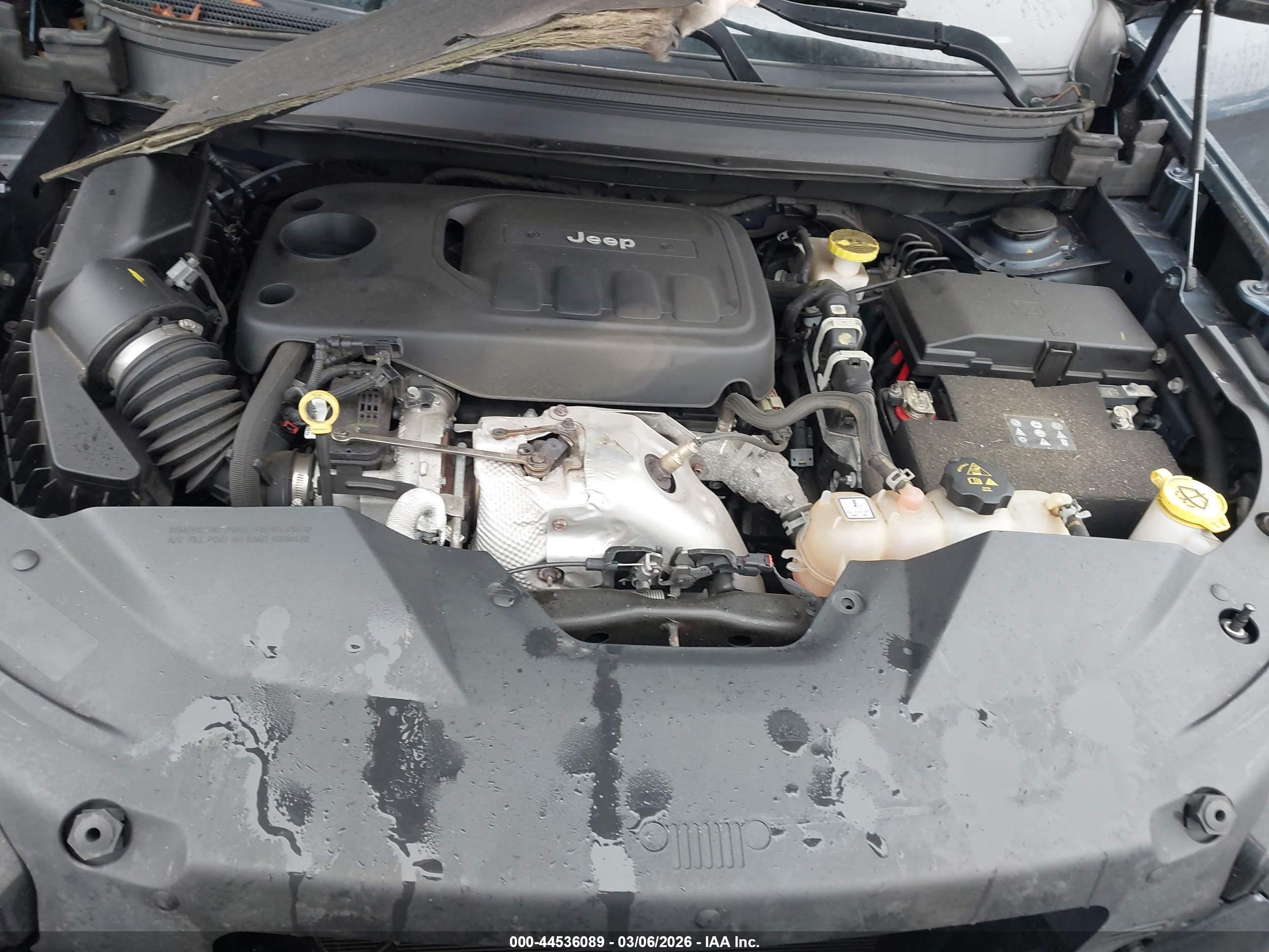 JEEP CHEROKEE image 10