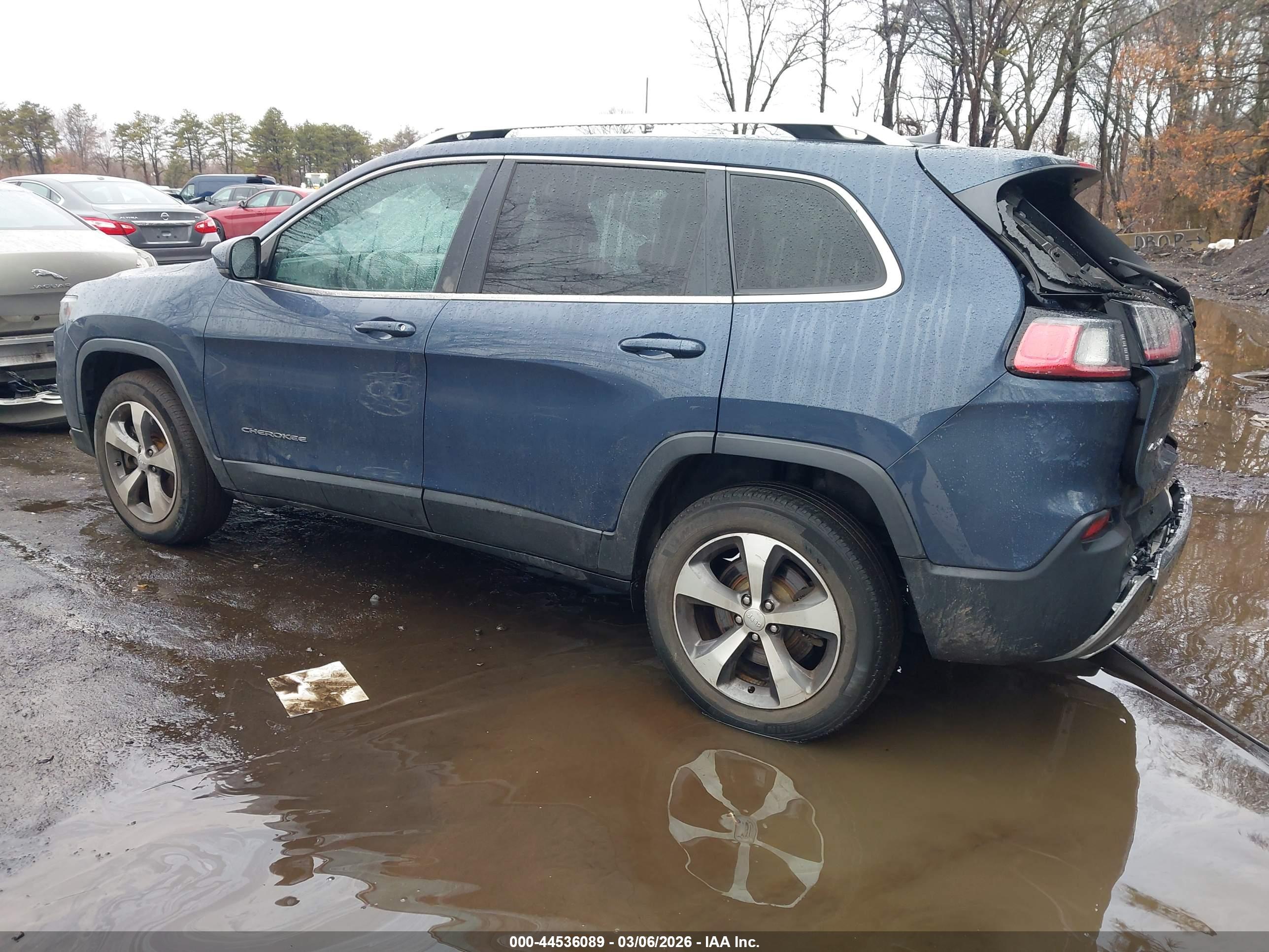 JEEP CHEROKEE image 3