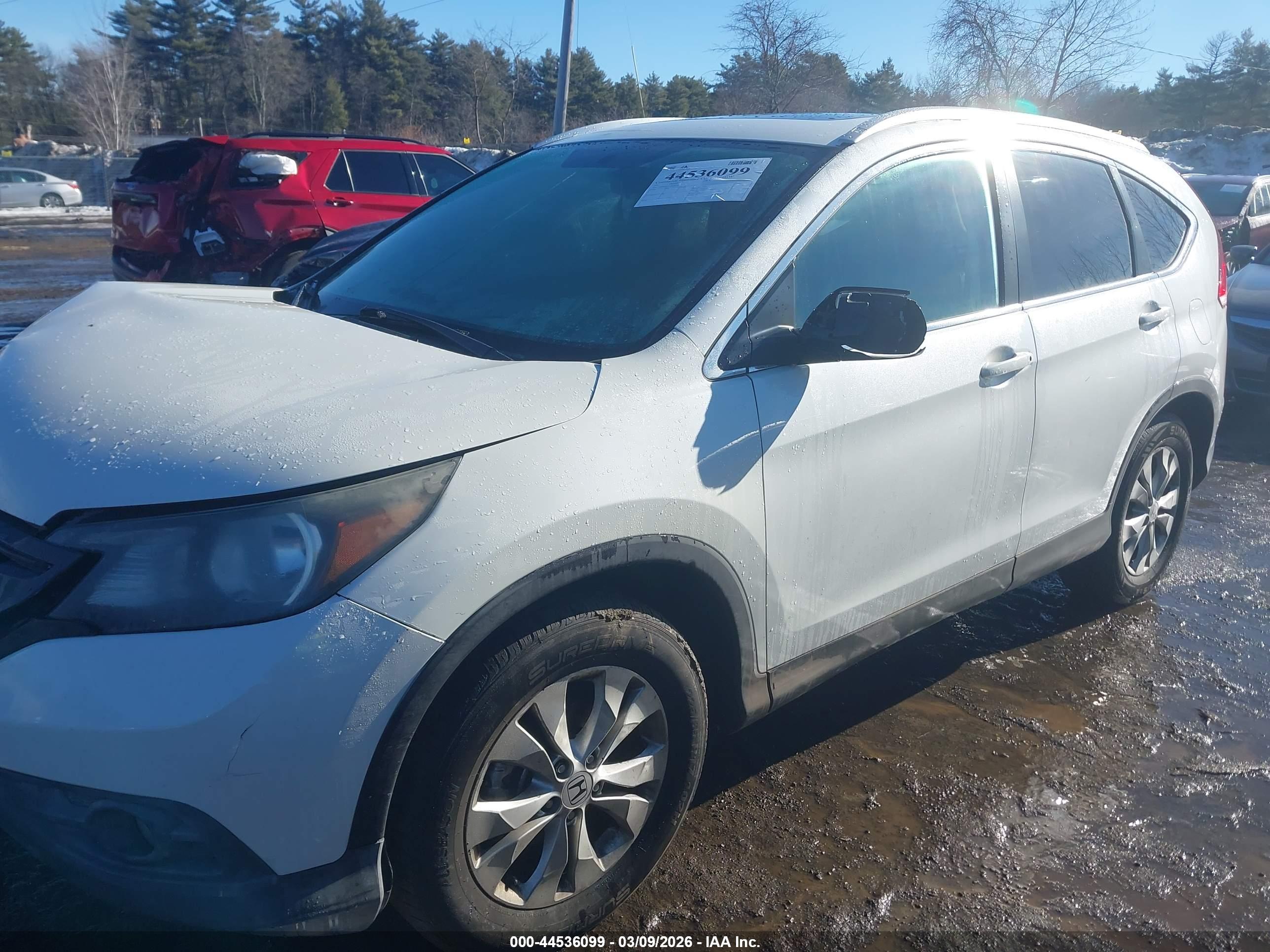 HONDA CR-V image 2