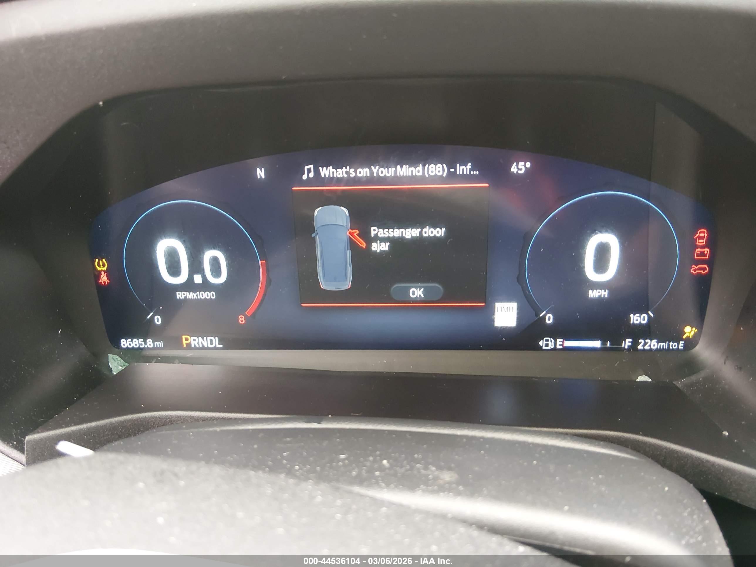 FORD EXPLORER image 7