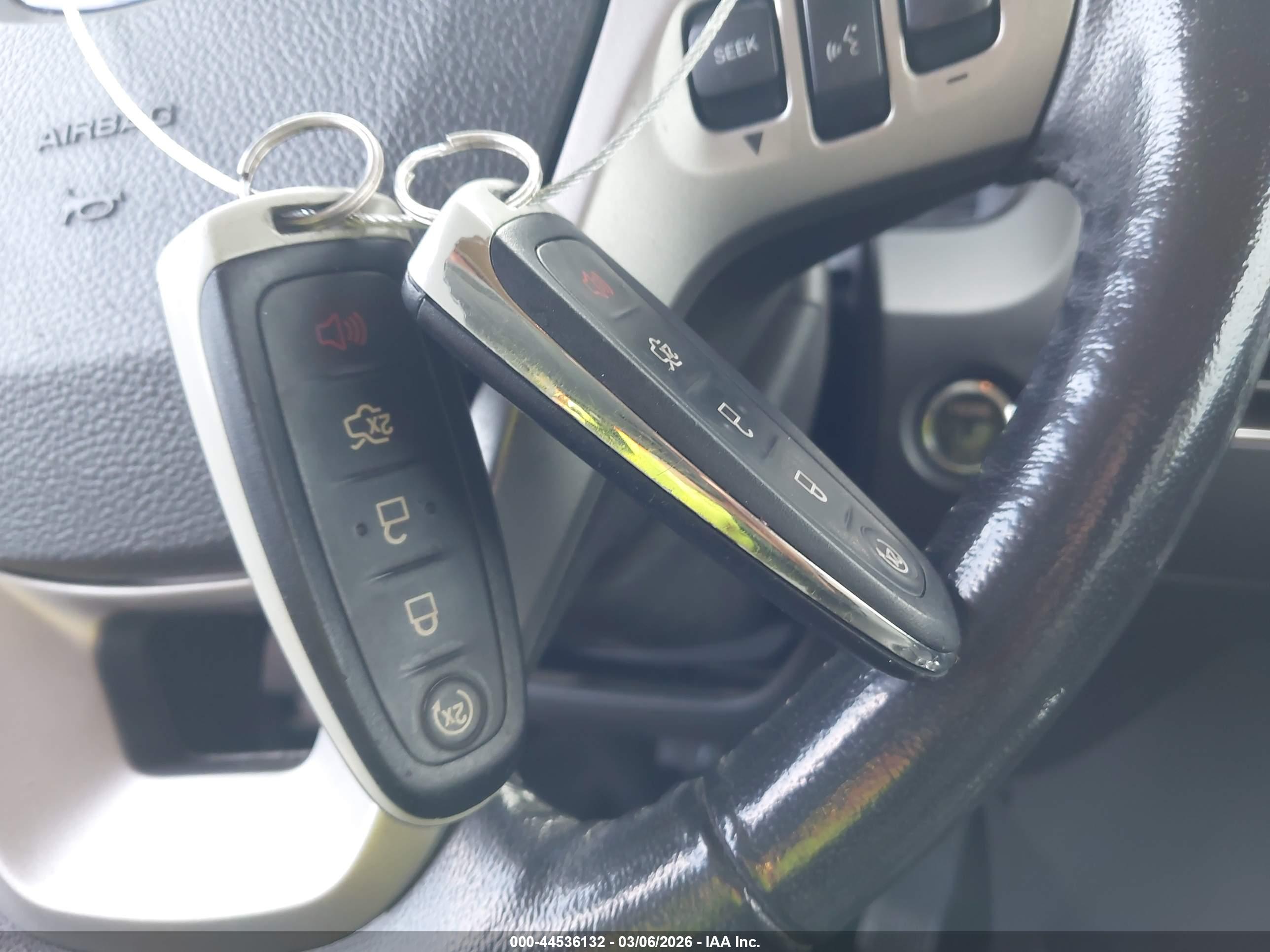 FORD FLEX image 11