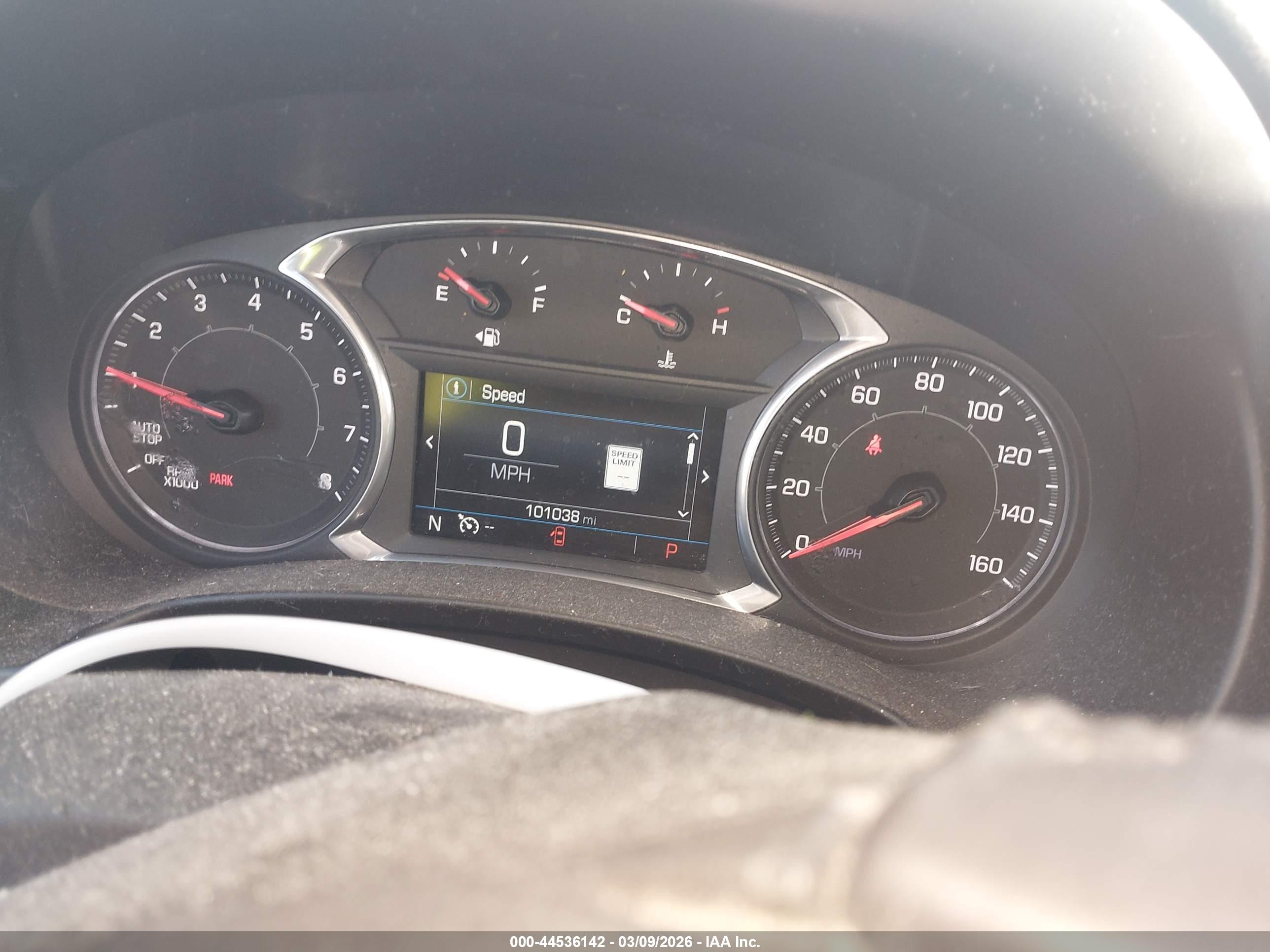 GMC TERRAIN image 7