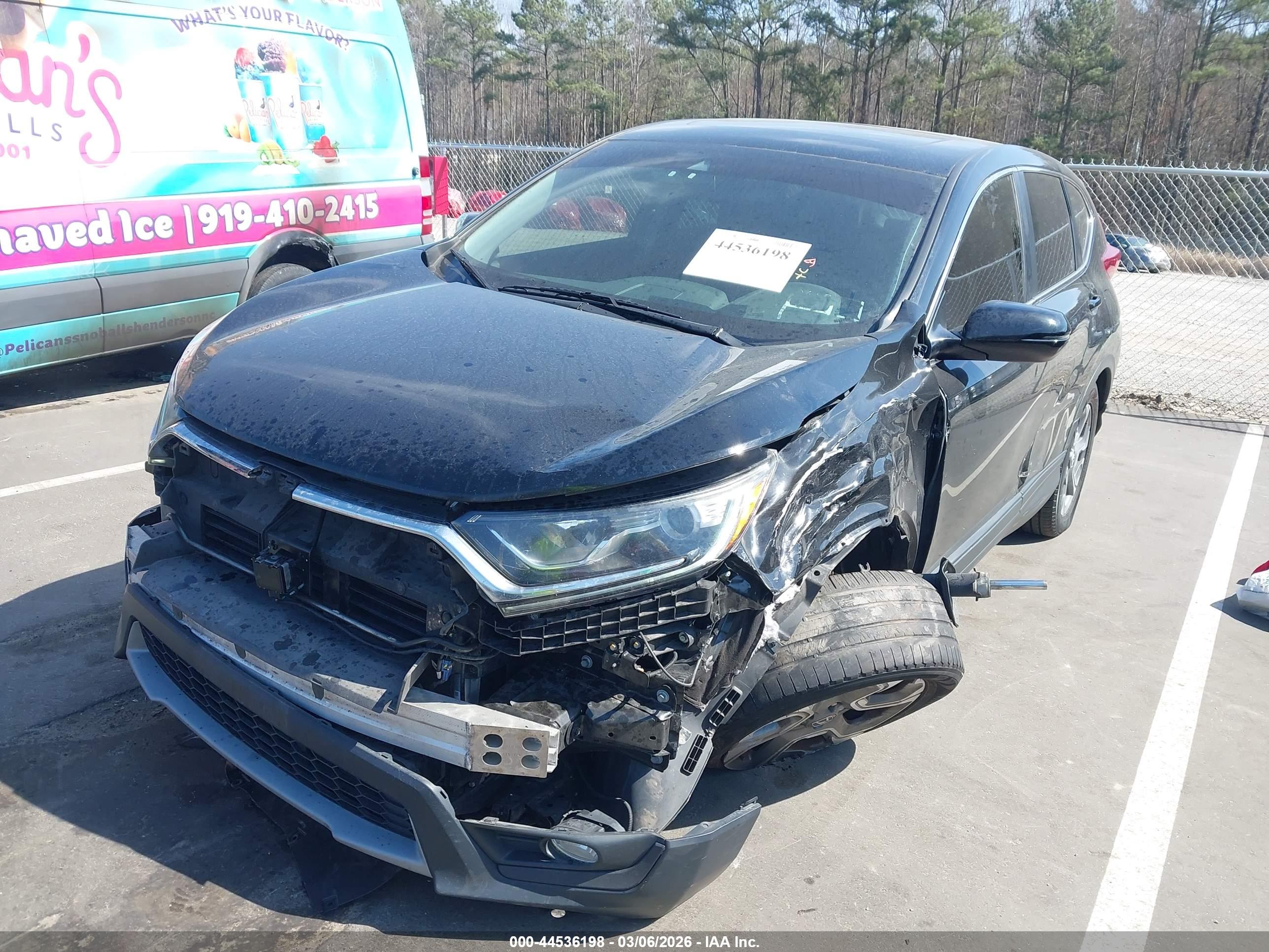 HONDA CR-V image 2
