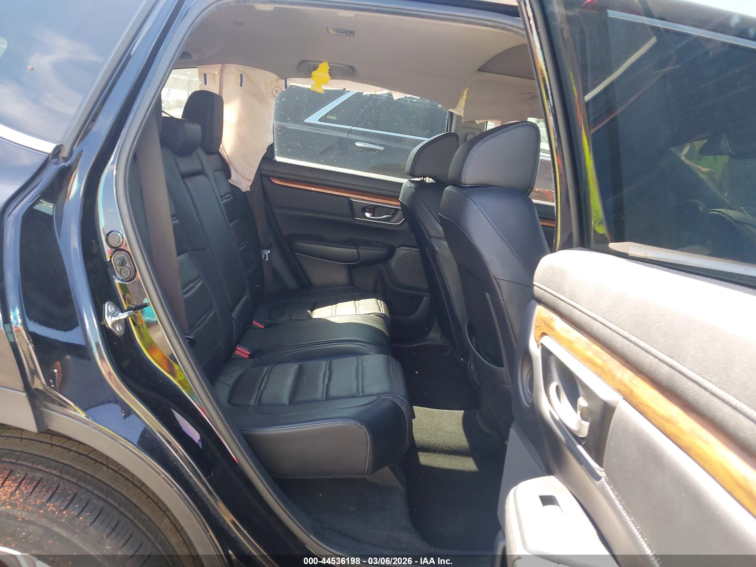 HONDA CR-V image 8