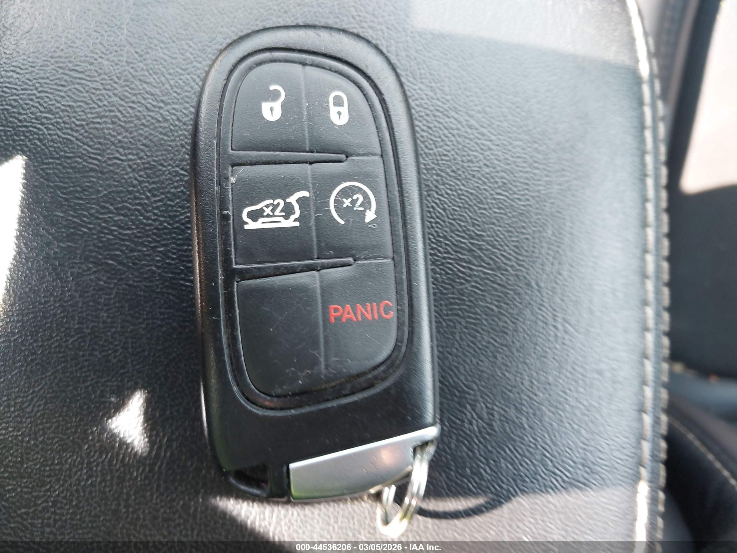 JEEP CHEROKEE image 11