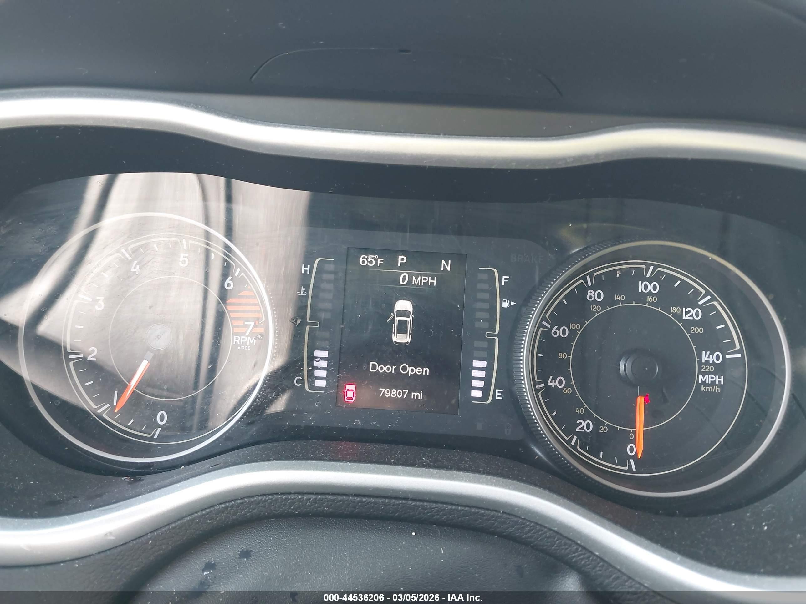 JEEP CHEROKEE image 7