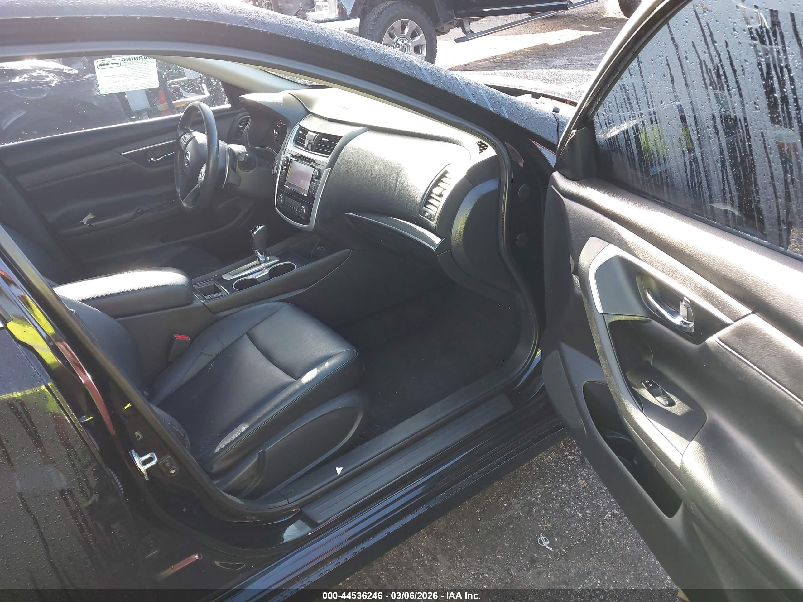 NISSAN ALTIMA image 5