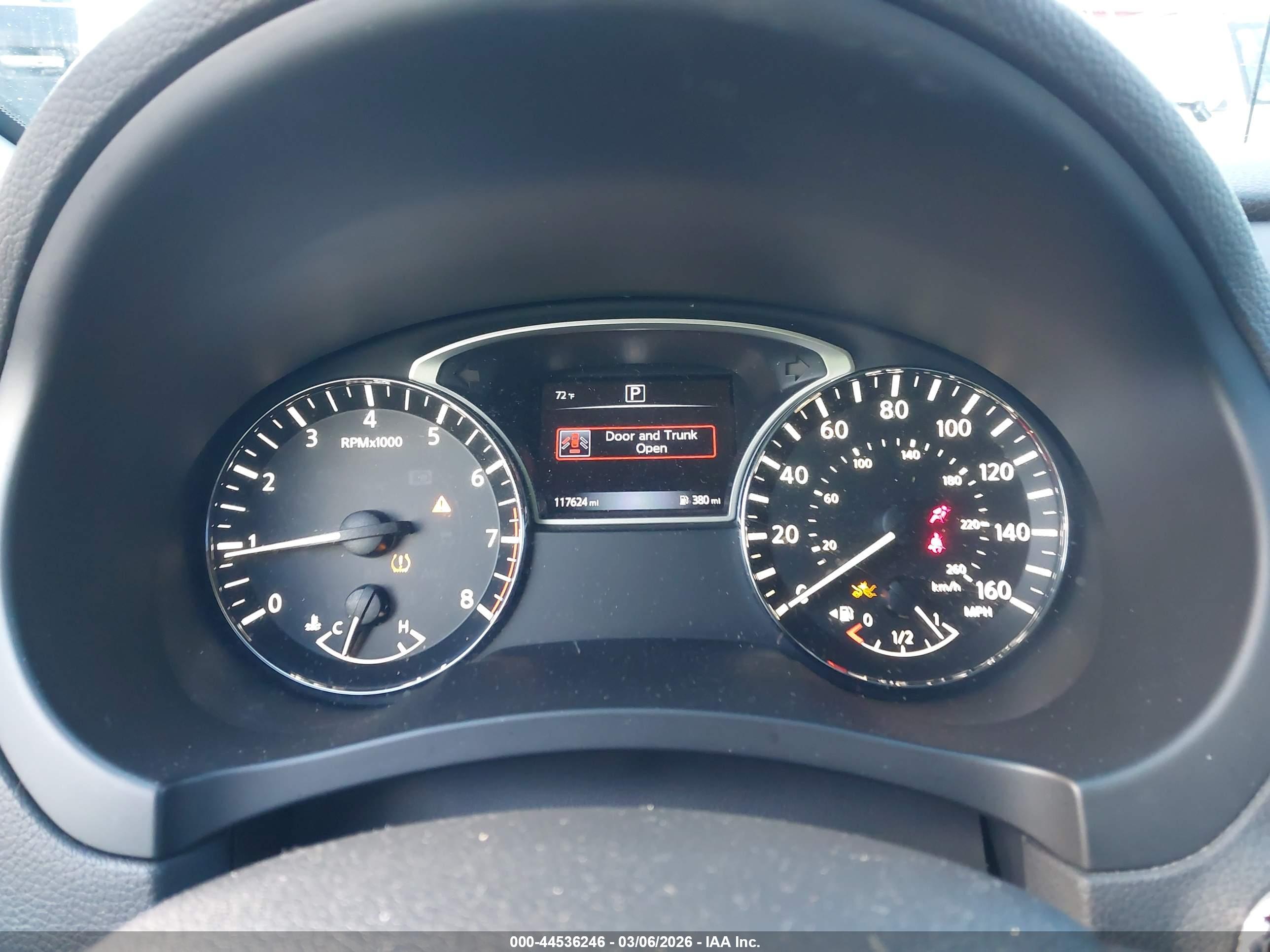 NISSAN ALTIMA image 7