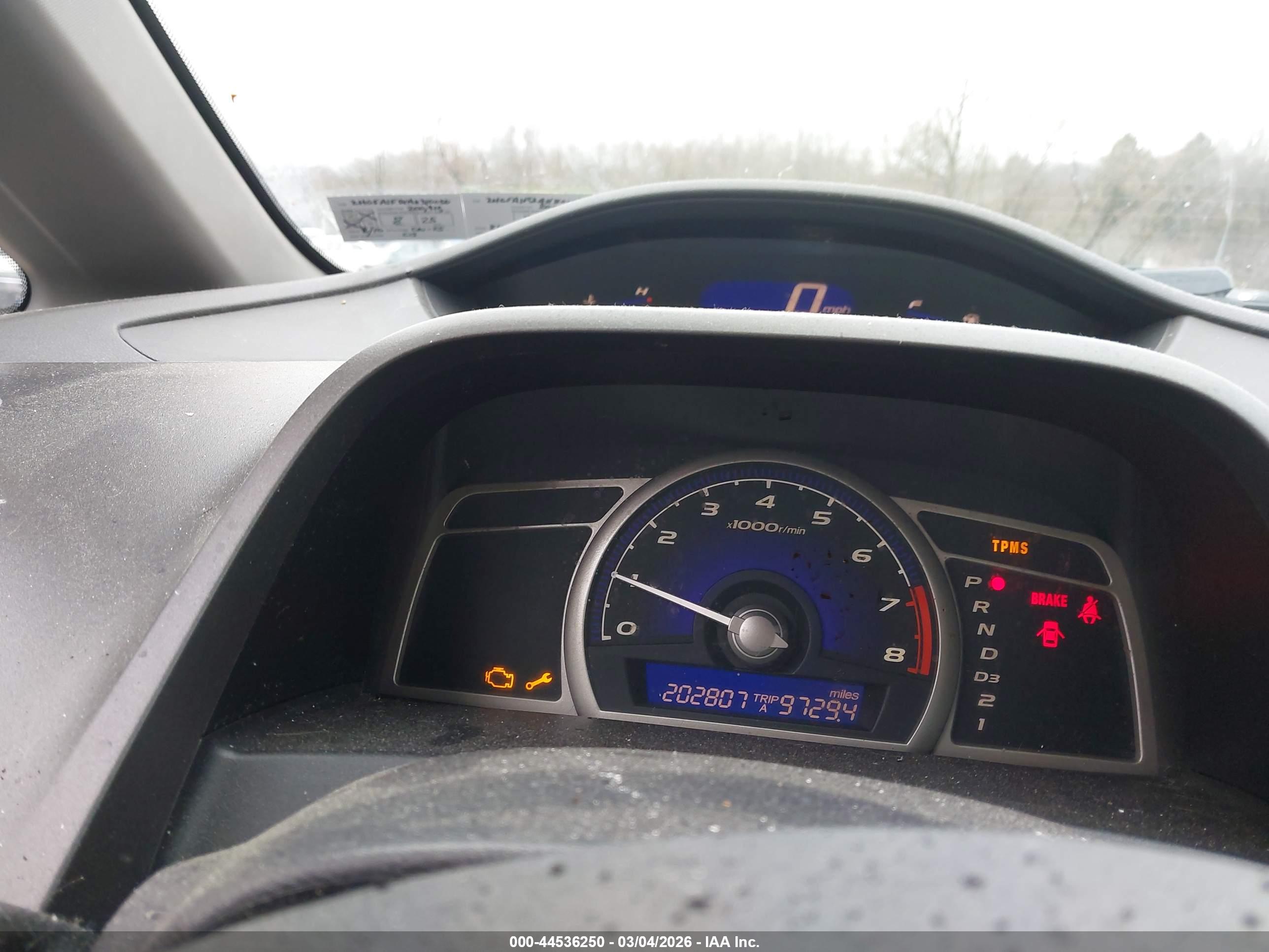 HONDA CIVIC image 7