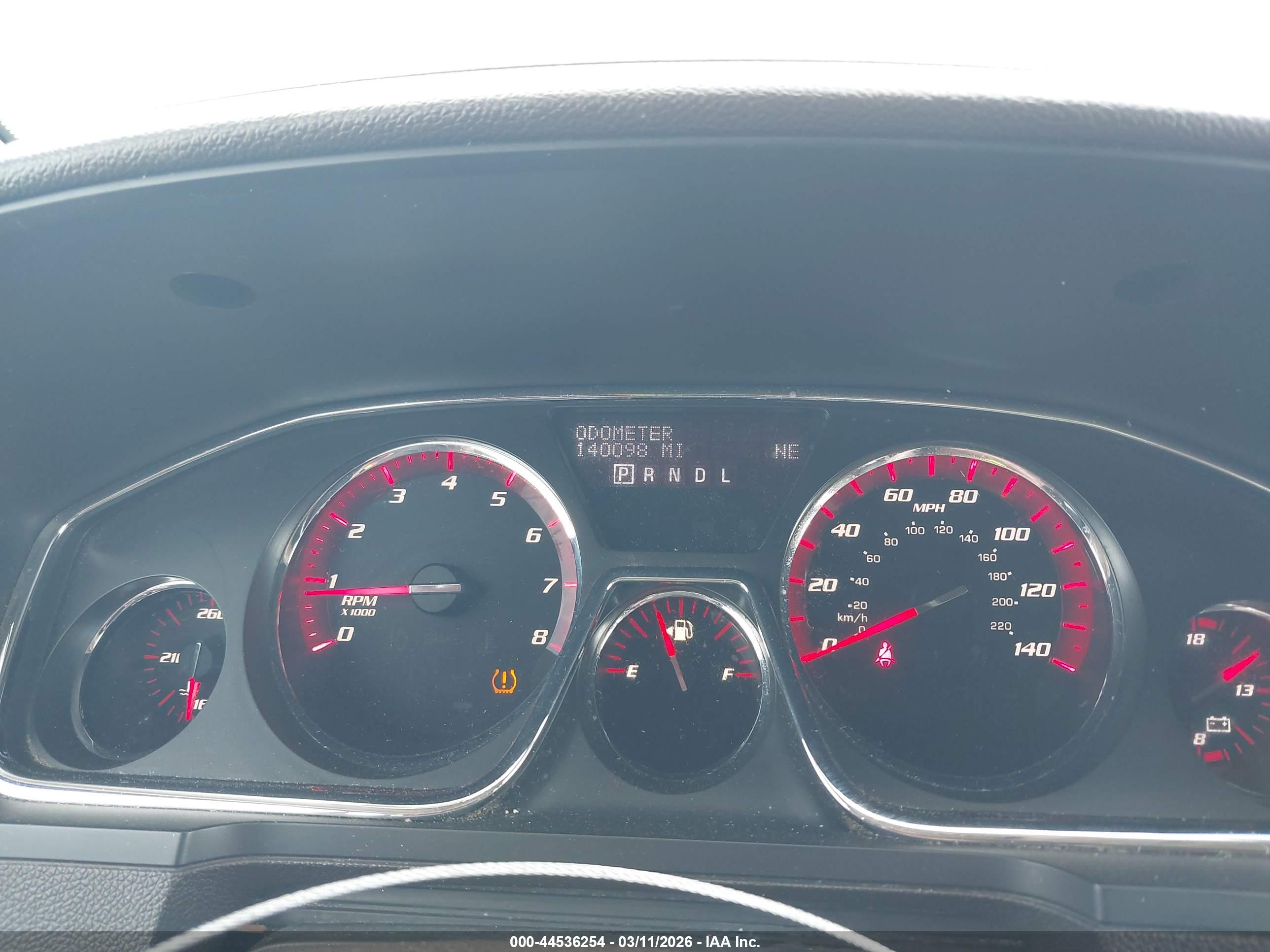 GMC ACADIA image 7