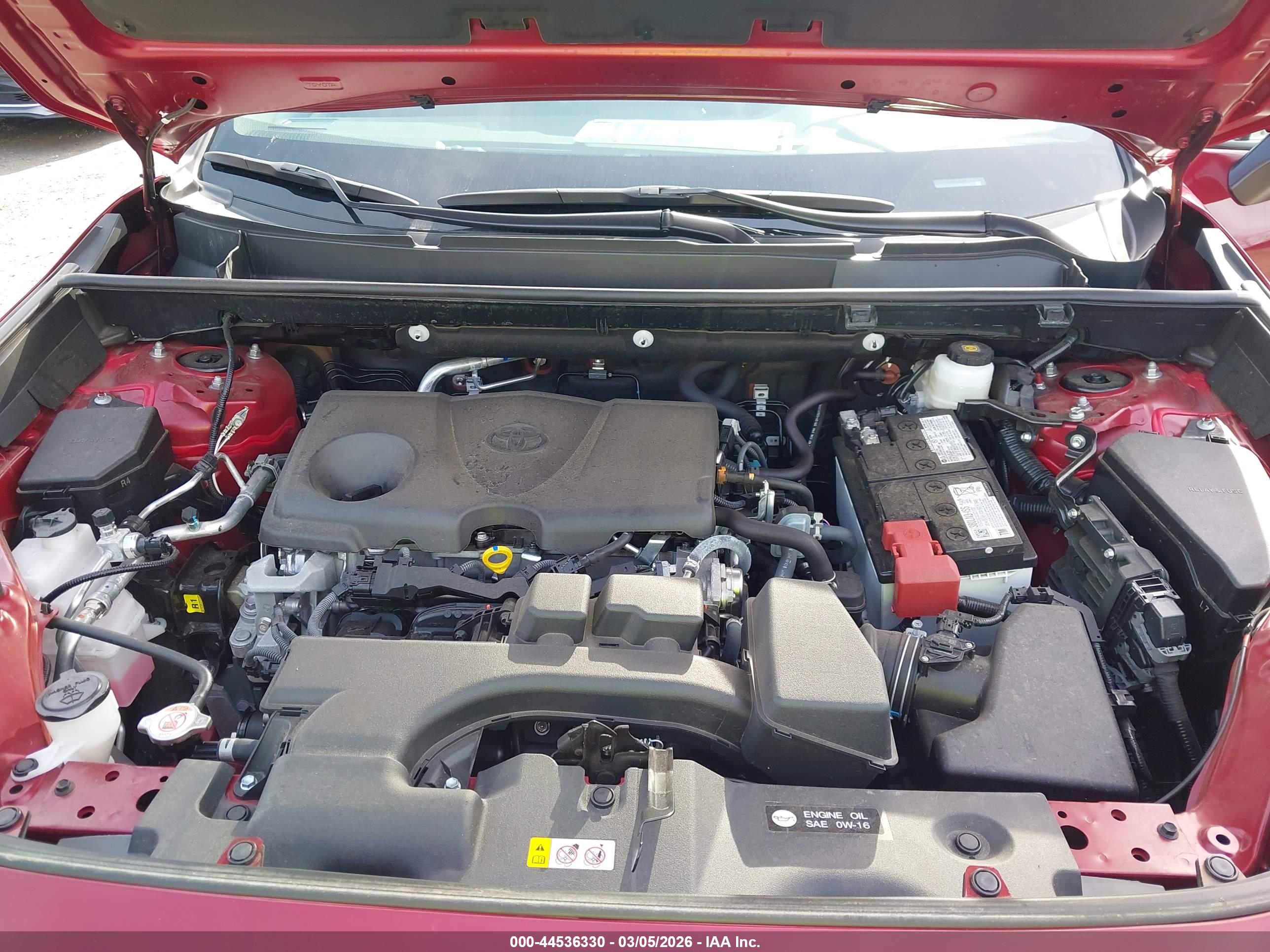 TOYOTA RAV4 image 10