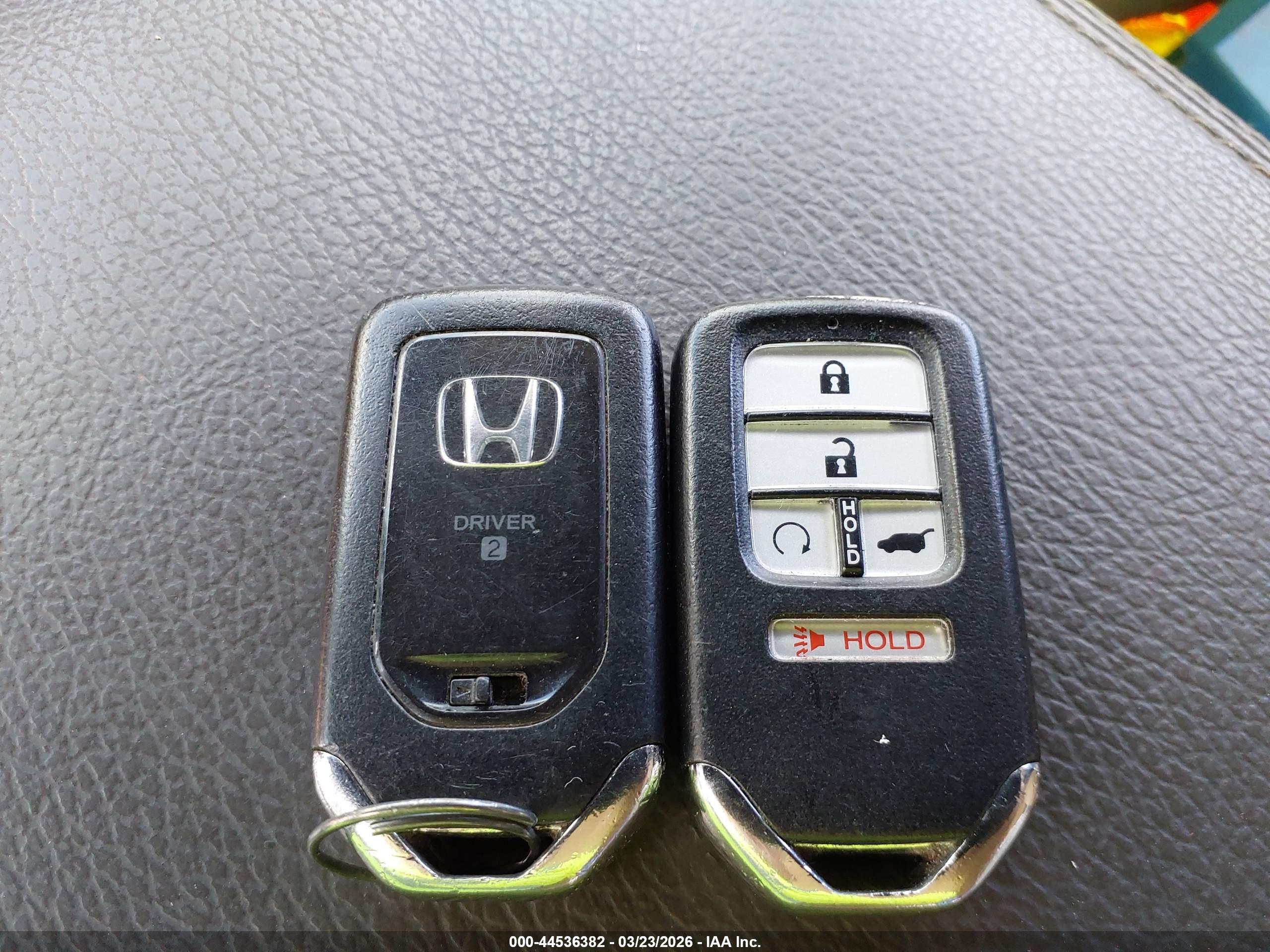 HONDA CR-V image 11
