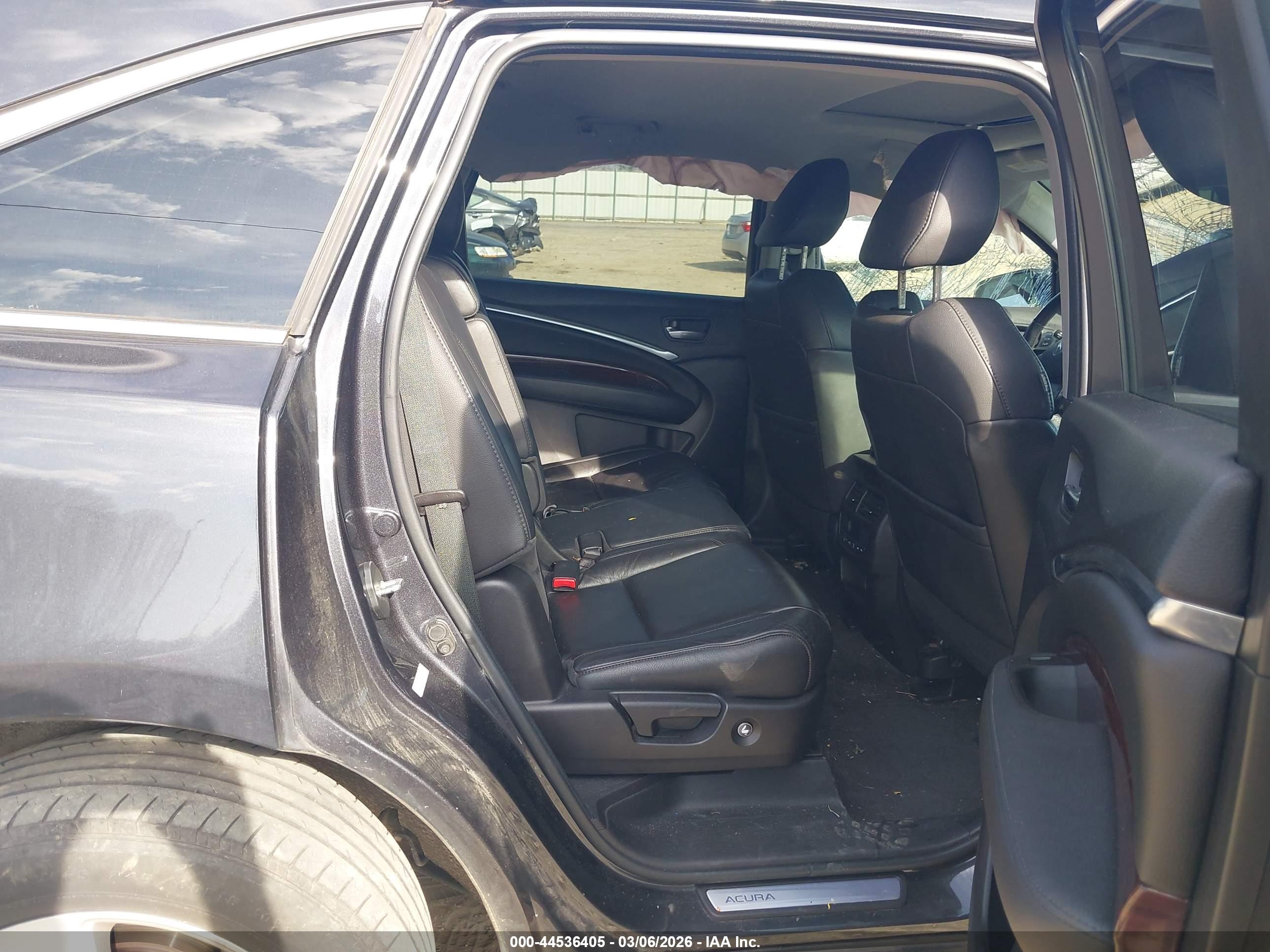 ACURA MDX image 8