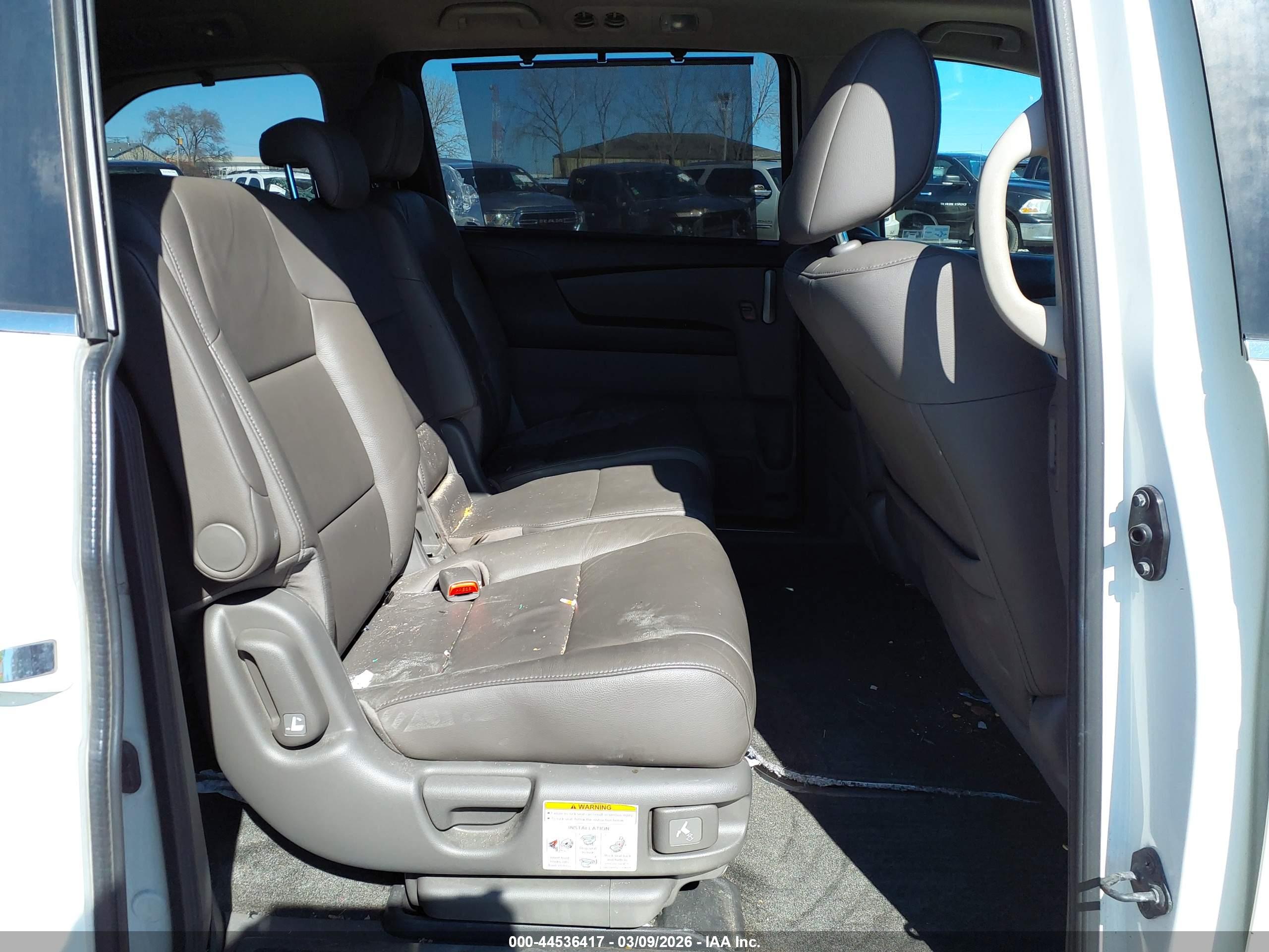 HONDA ODYSSEY image 8