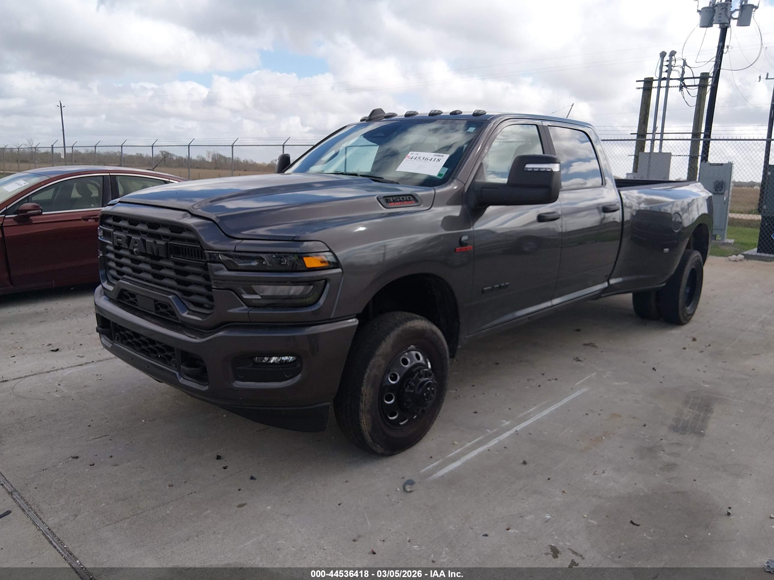 RAM 3500 image 2