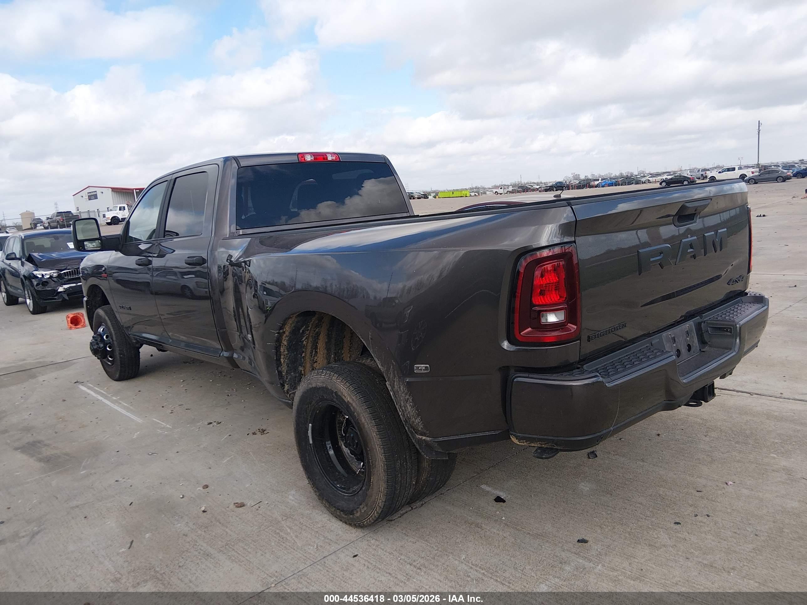 RAM 3500 image 3