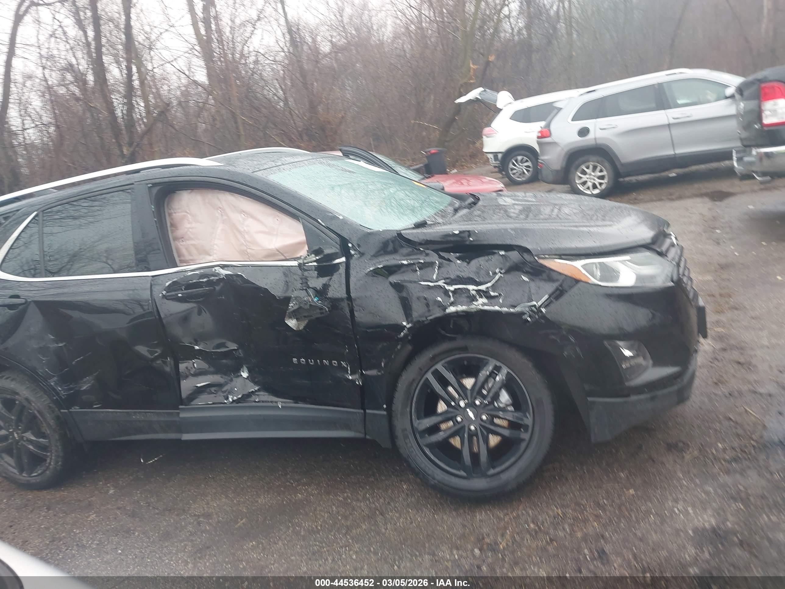 CHEVROLET EQUINOX image 6
