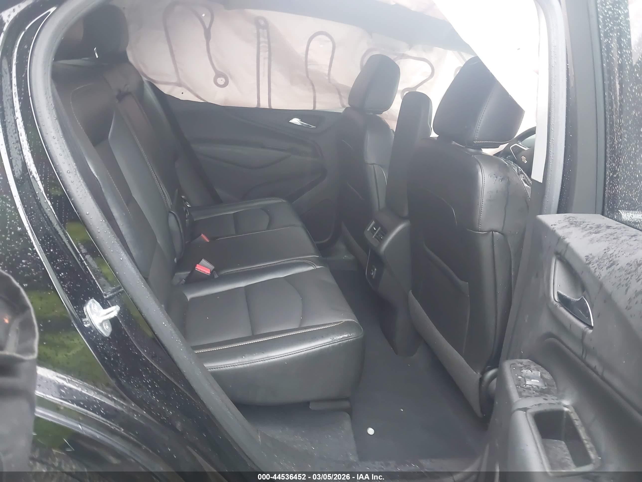 CHEVROLET EQUINOX image 8