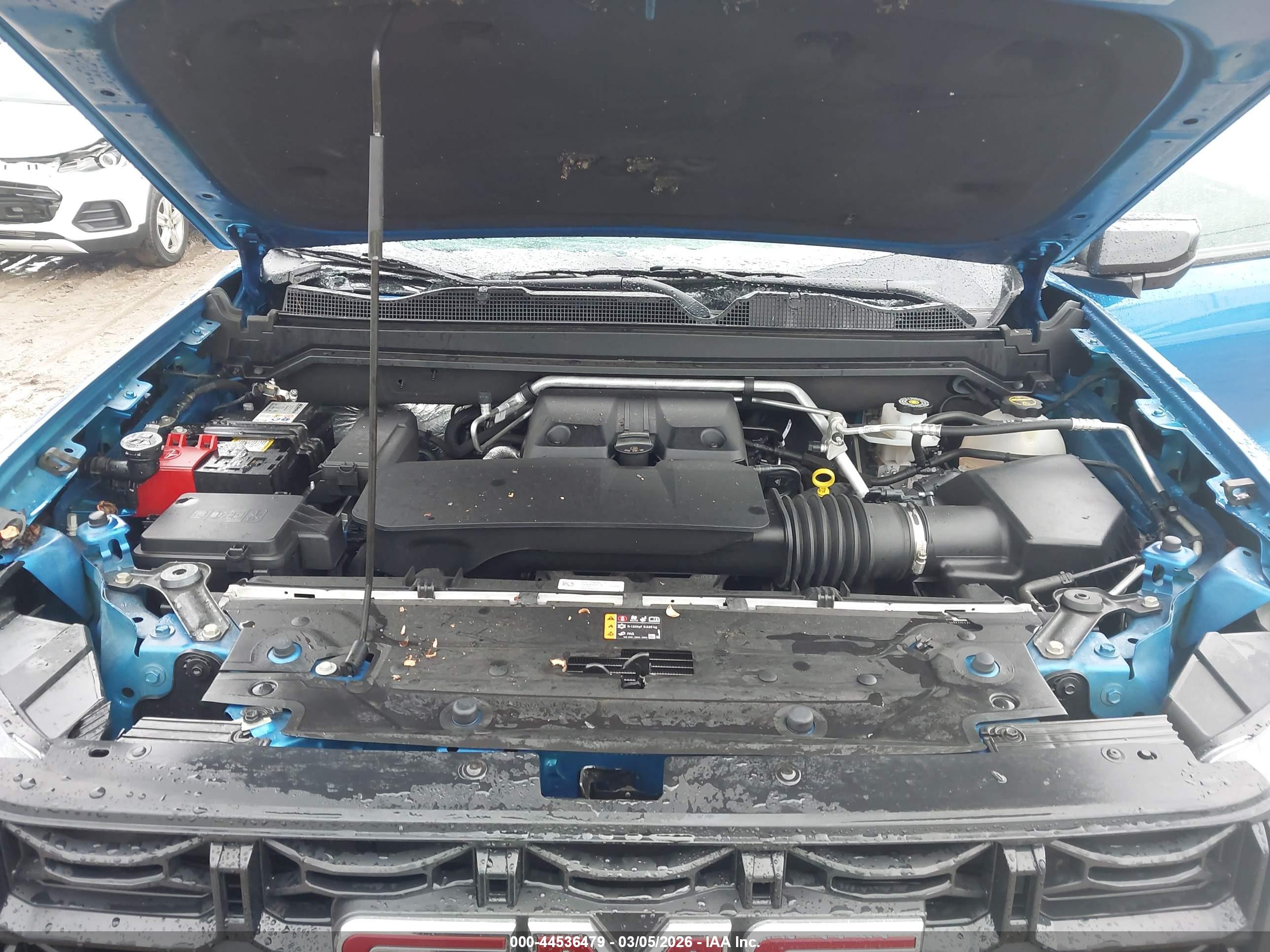 GMC CANYON image 10