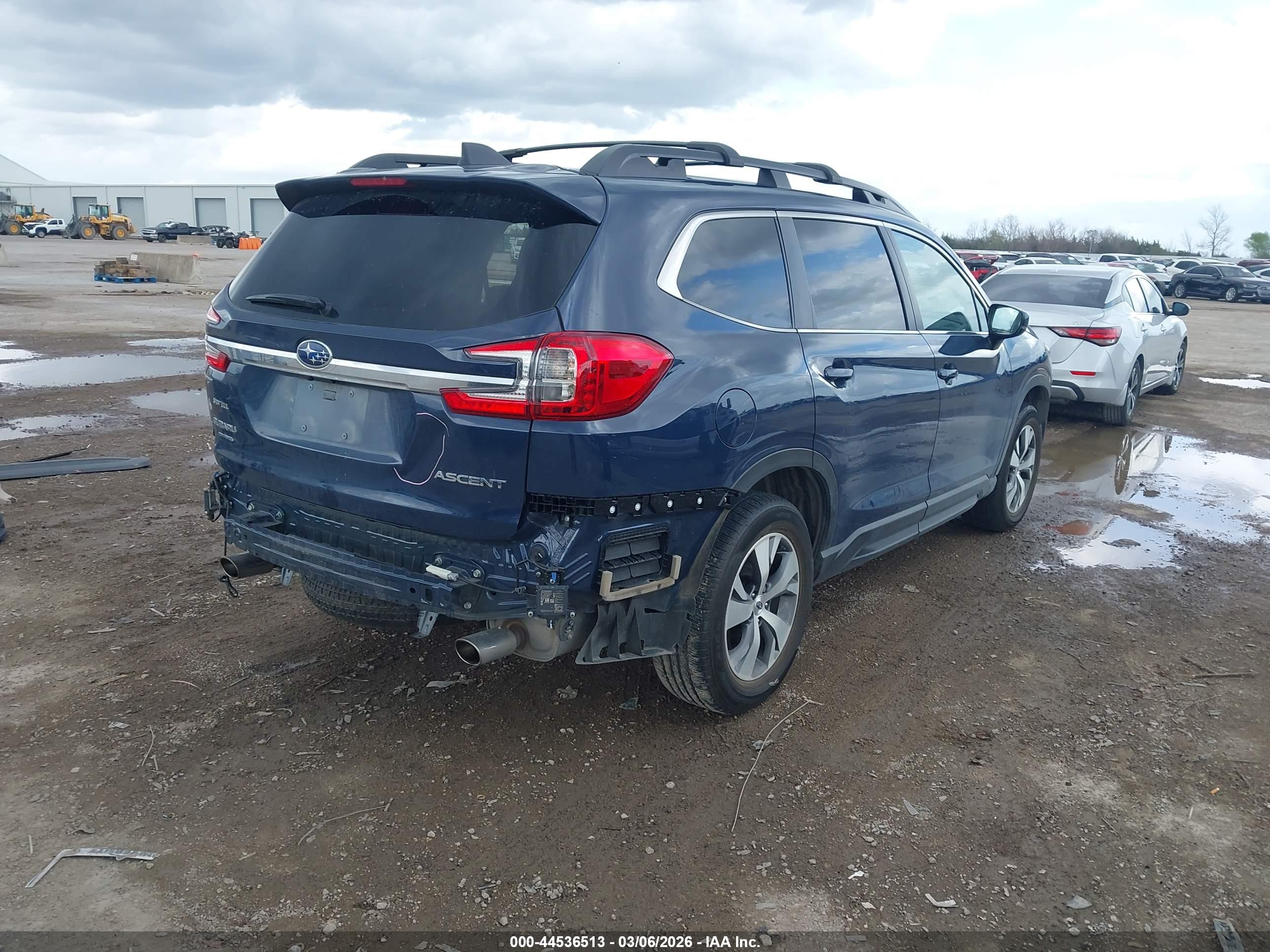 SUBARU ASCENT image 4
