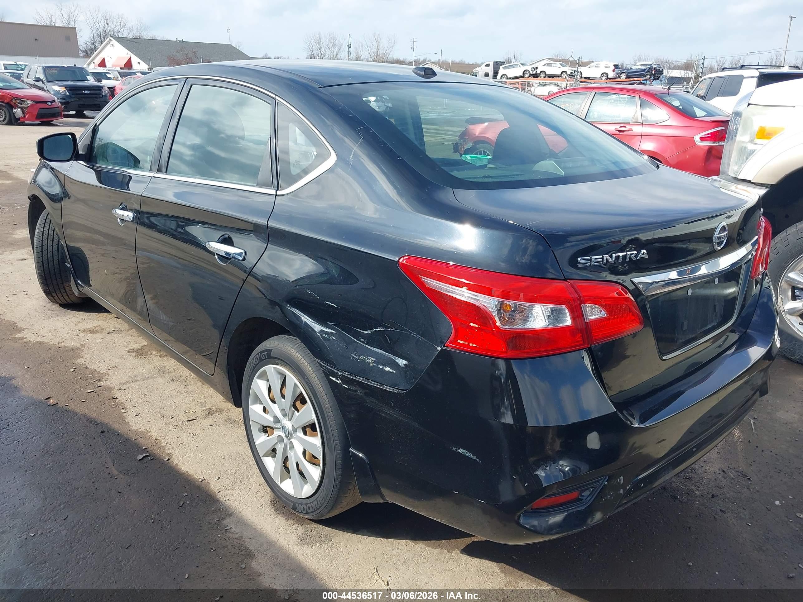 NISSAN SENTRA image 3