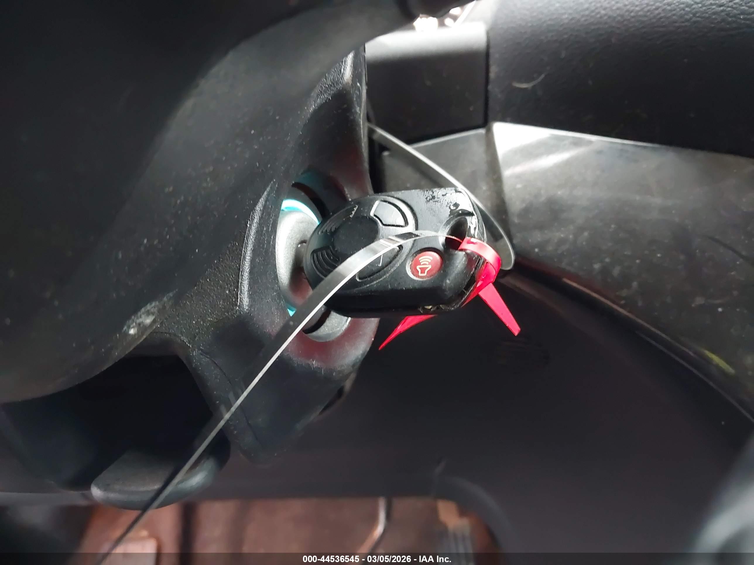 FORD ESCAPE image 11