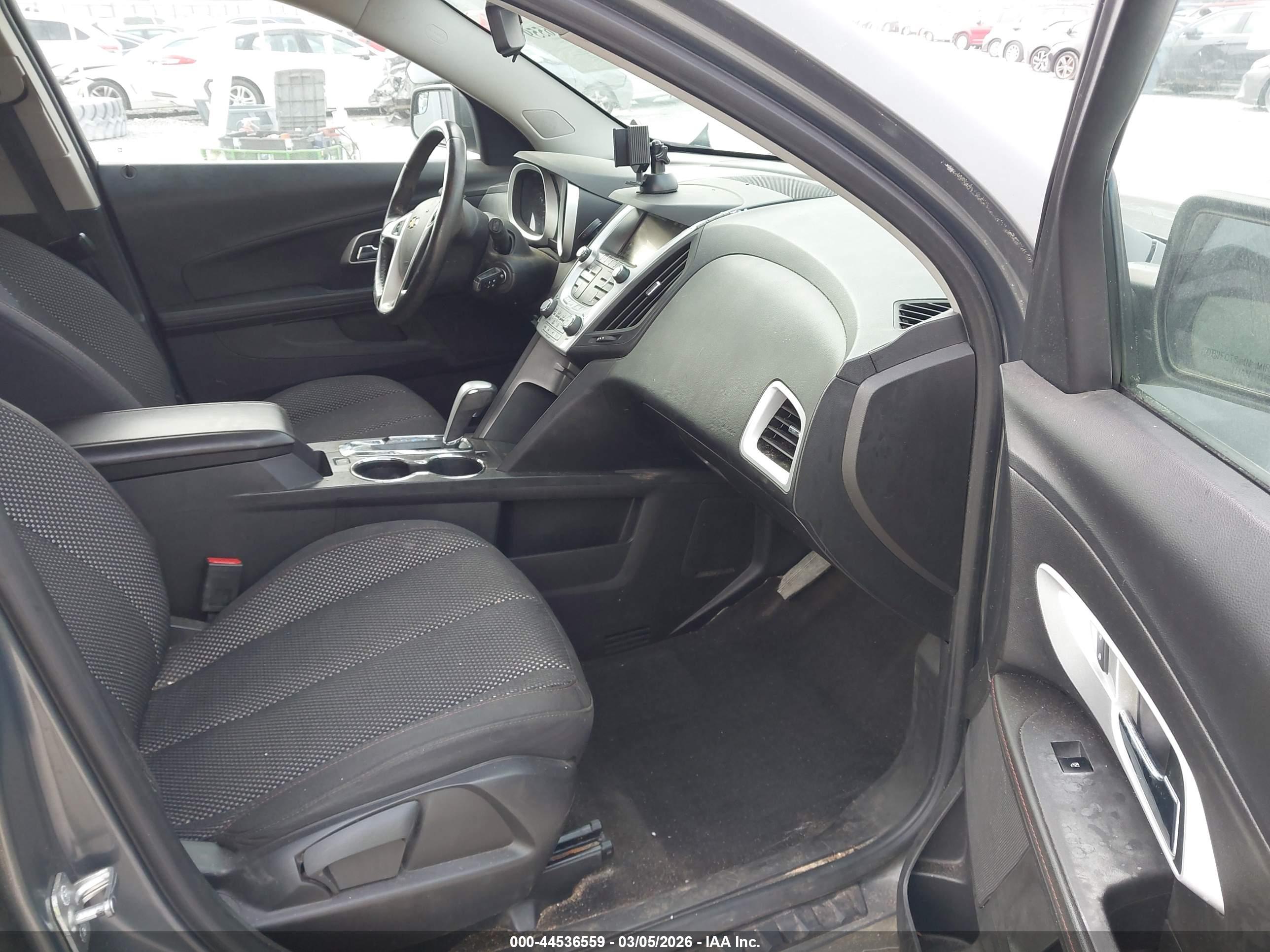 CHEVROLET EQUINOX image 5