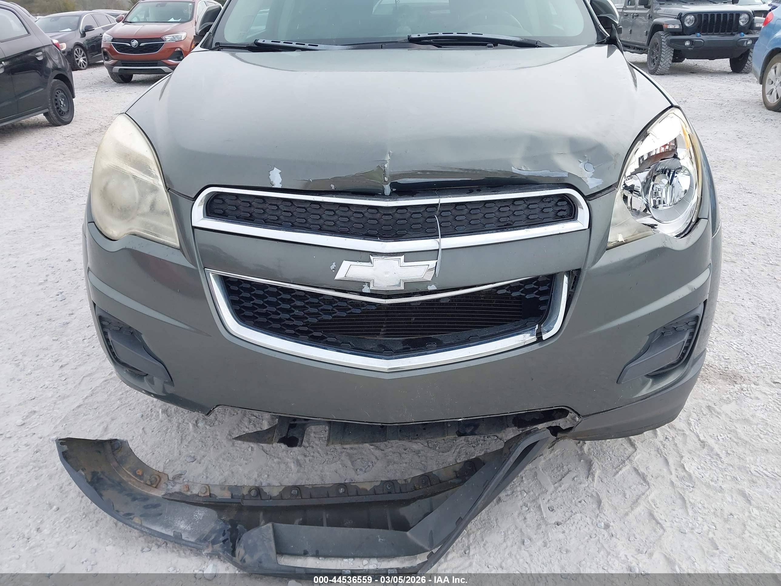 CHEVROLET EQUINOX image 6