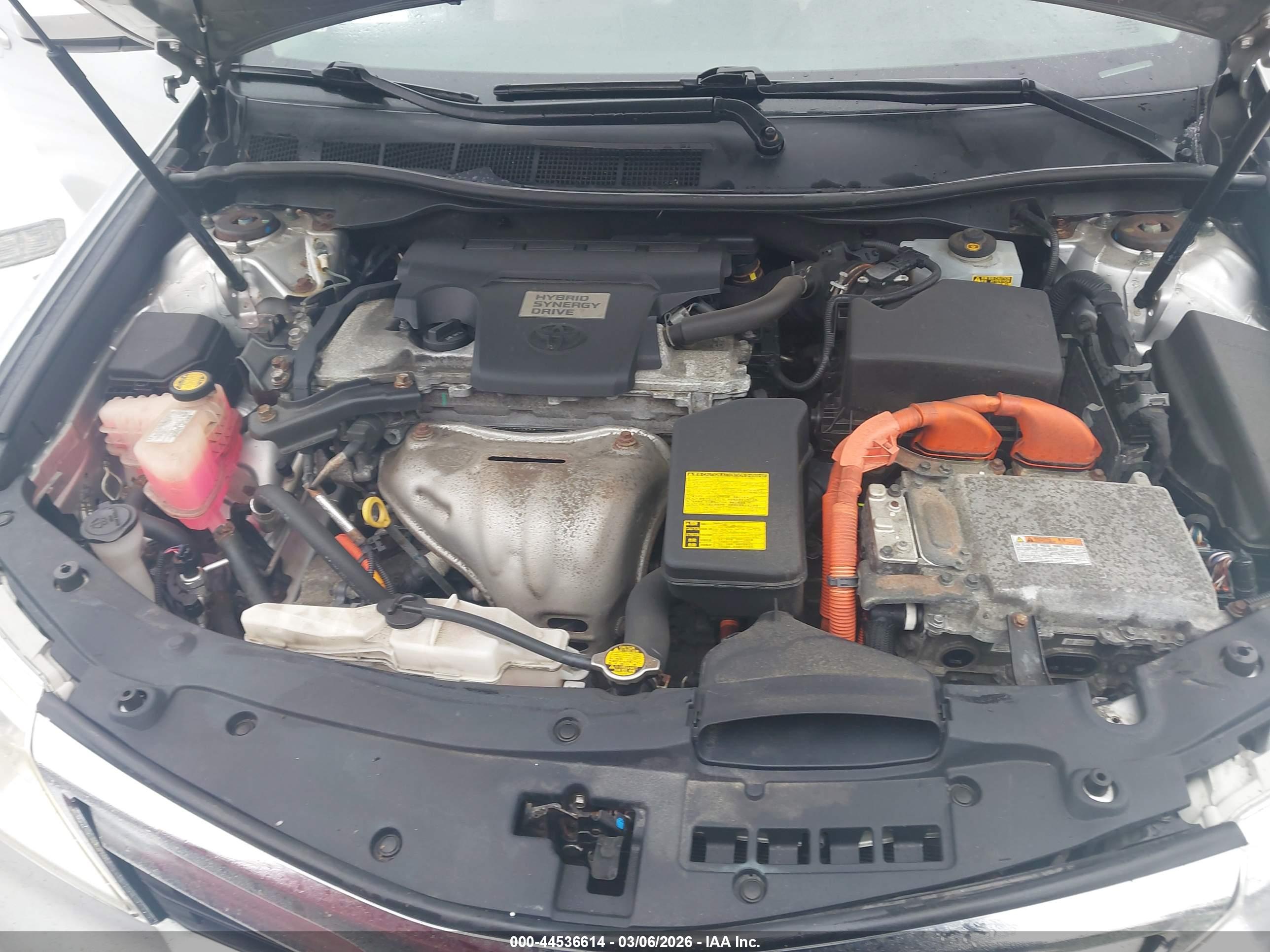 TOYOTA CAMRY image 10