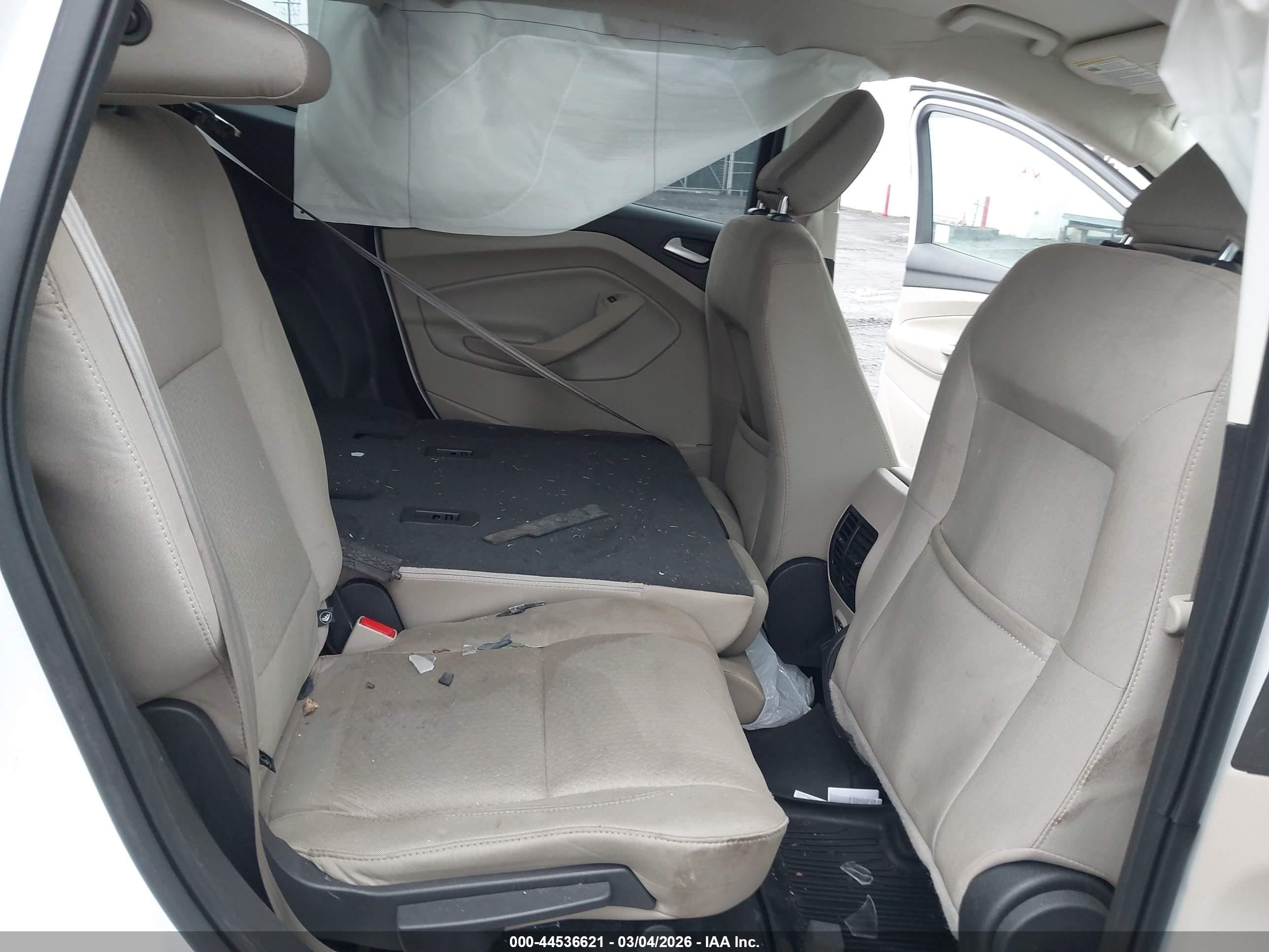 FORD ESCAPE image 8