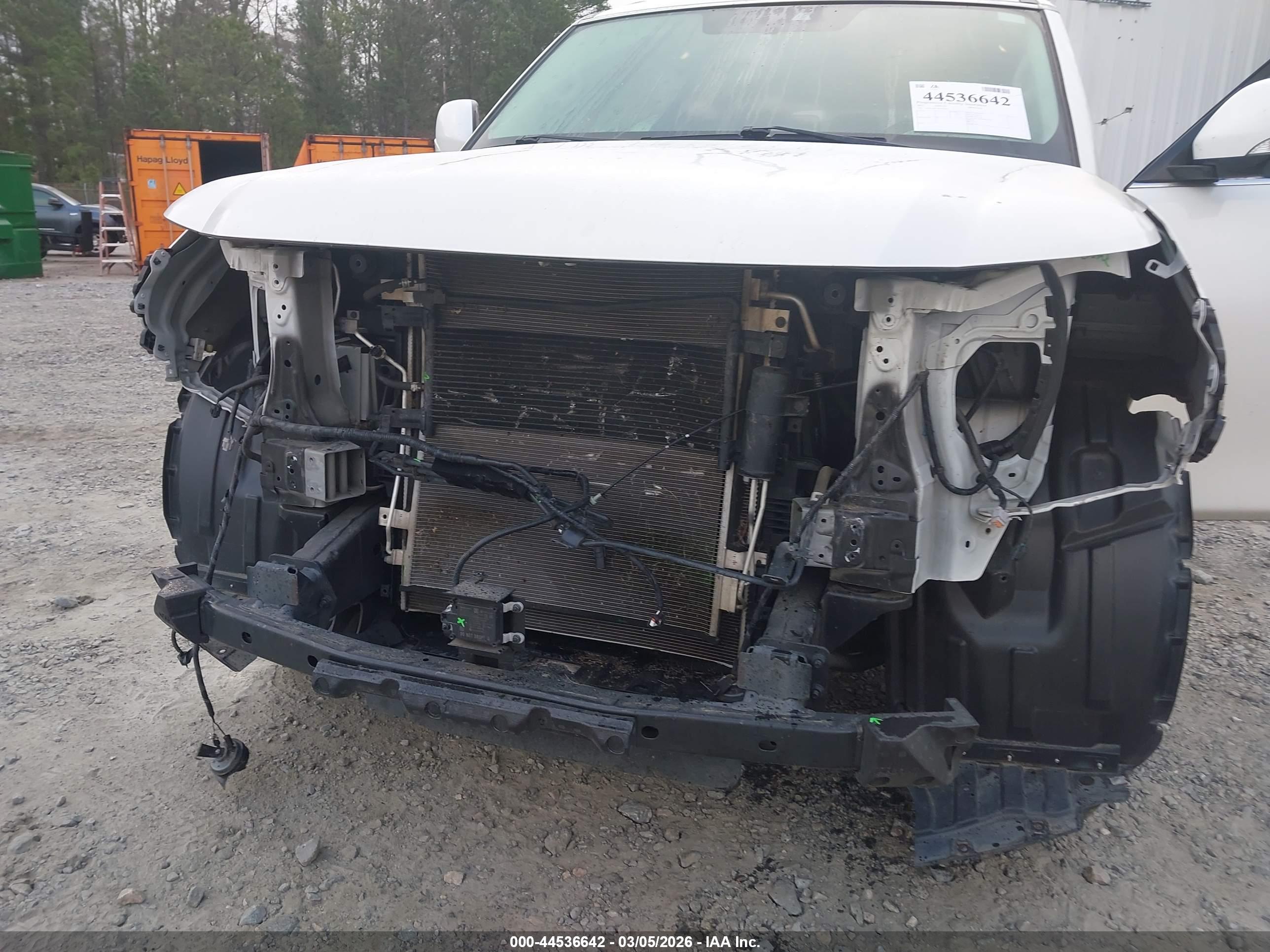 NISSAN ARMADA image 6