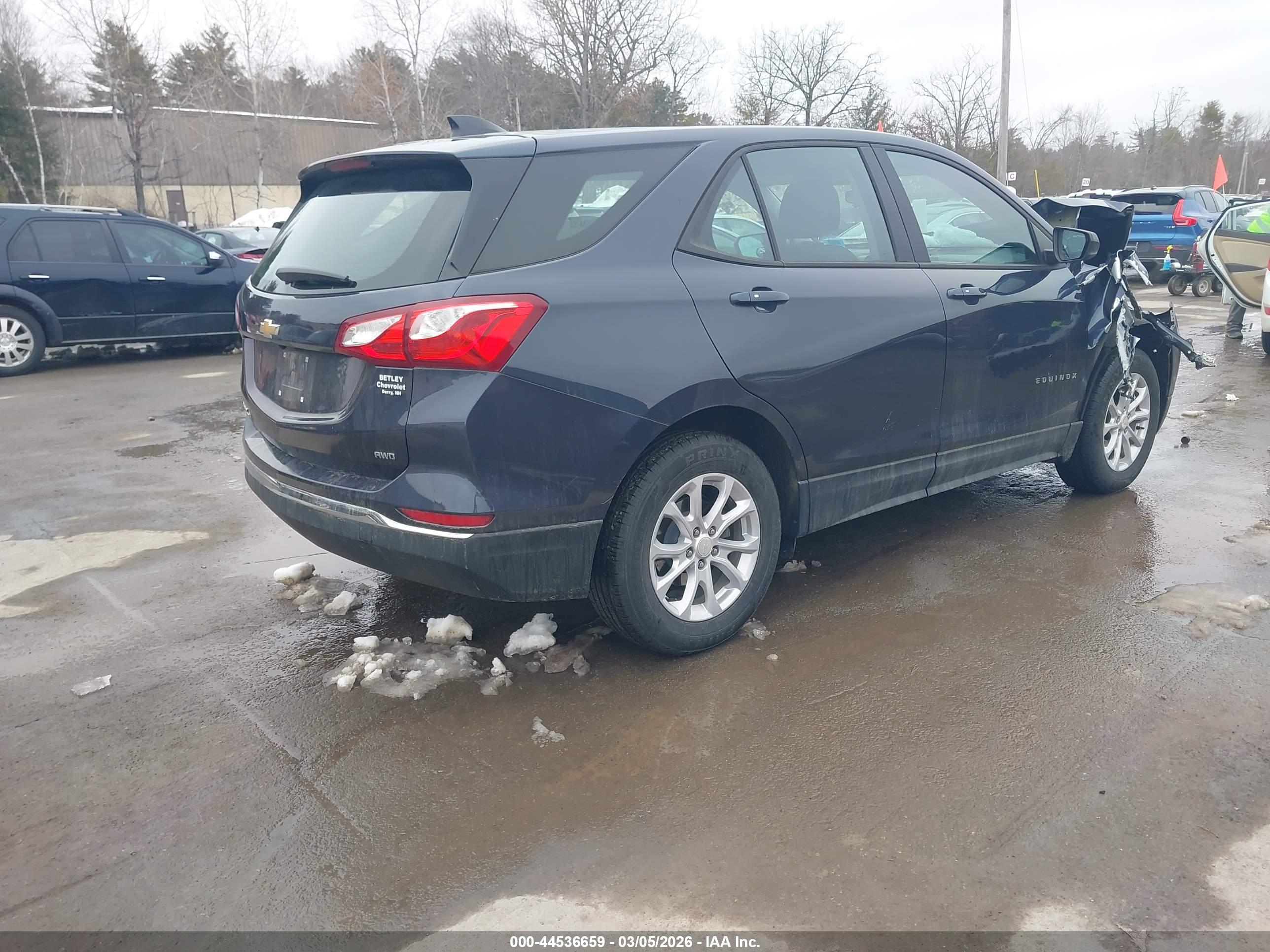 CHEVROLET EQUINOX image 4