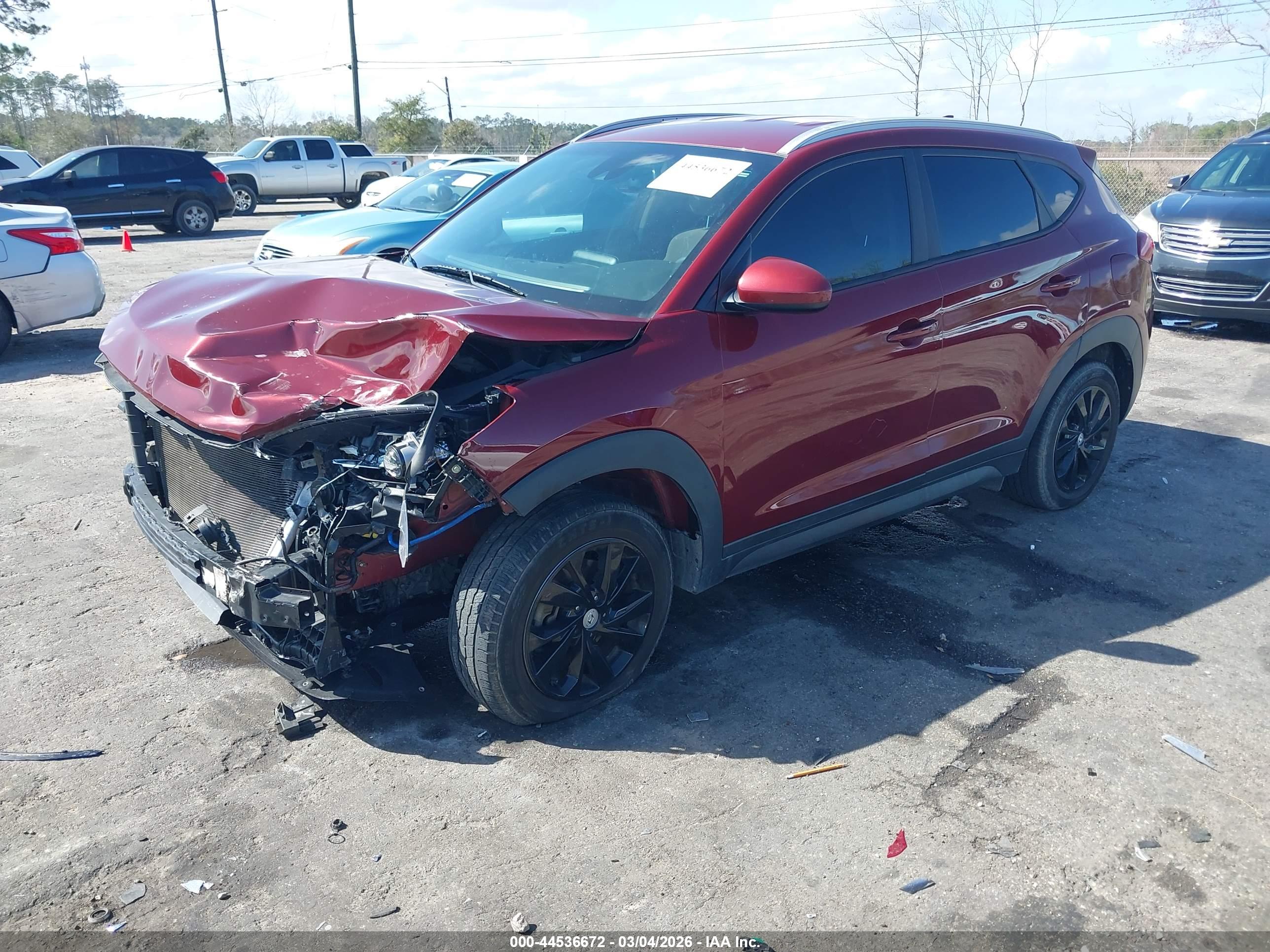 HYUNDAI TUCSON image 2