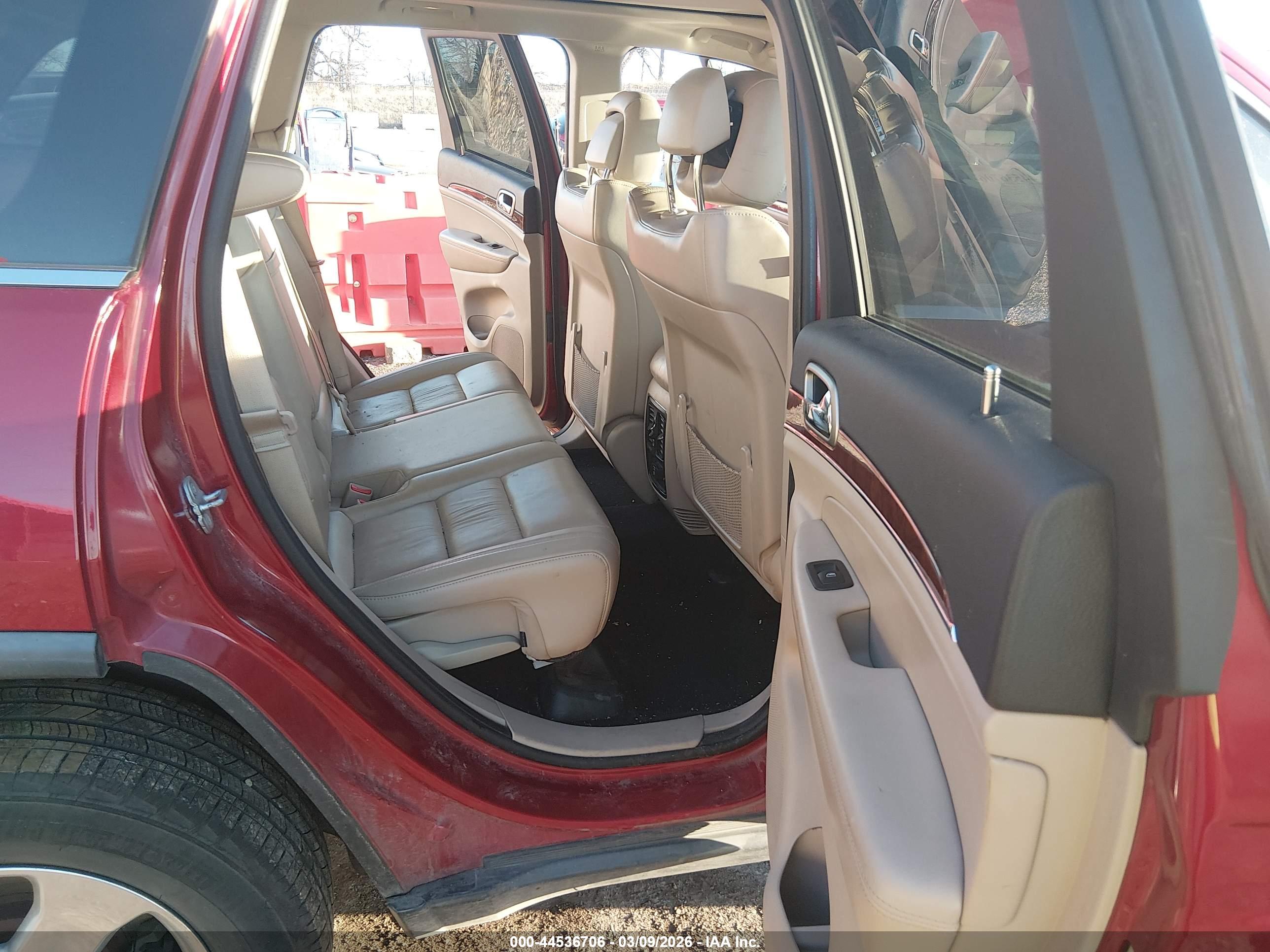 JEEP GRAND image 8
